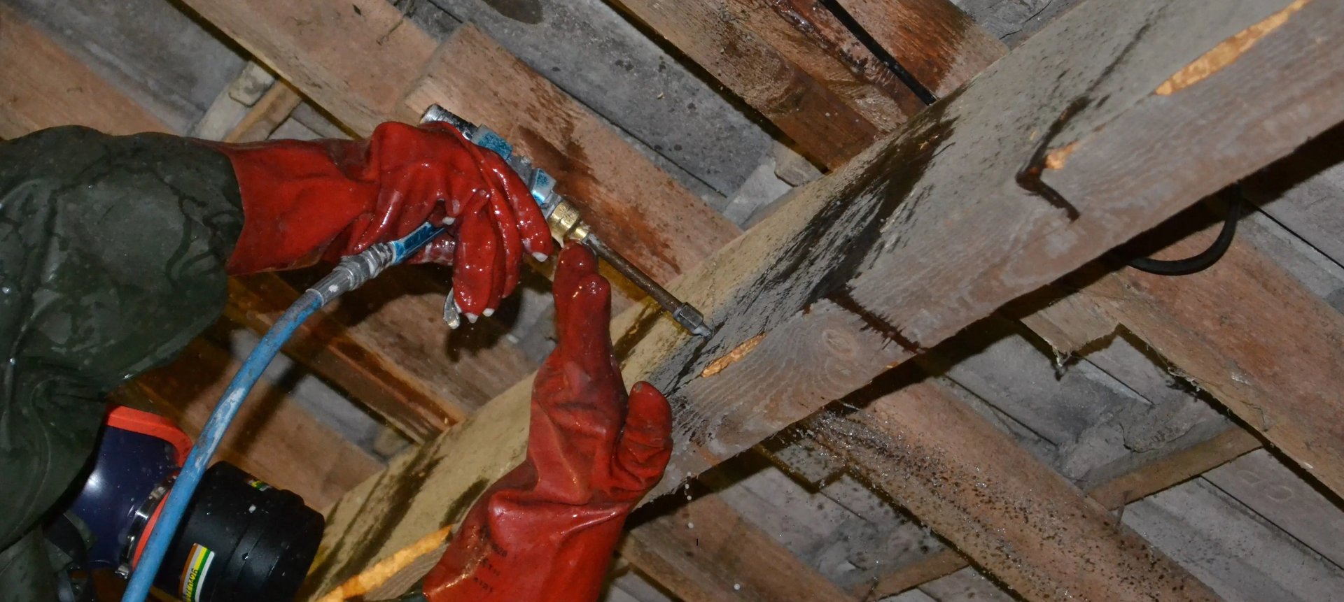 black and brown leather padded tub sofa