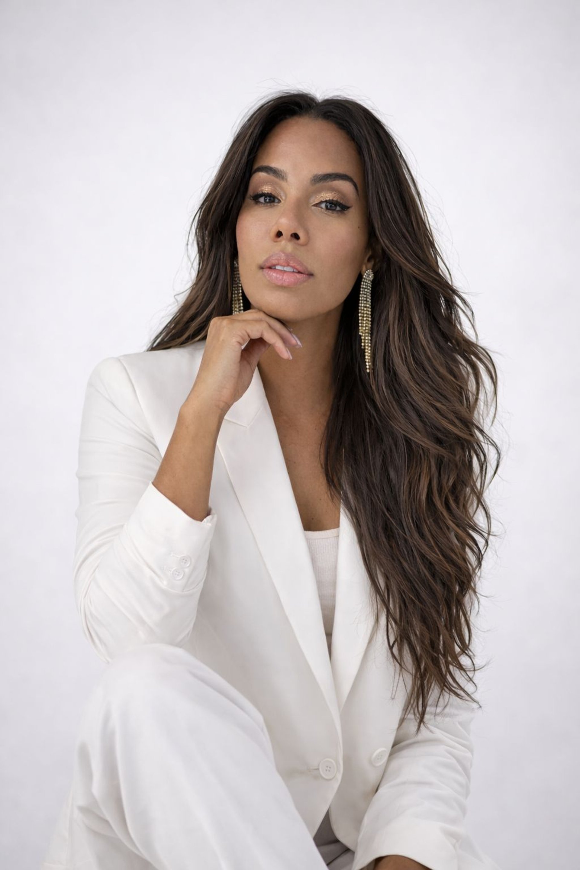 black and white bed linen