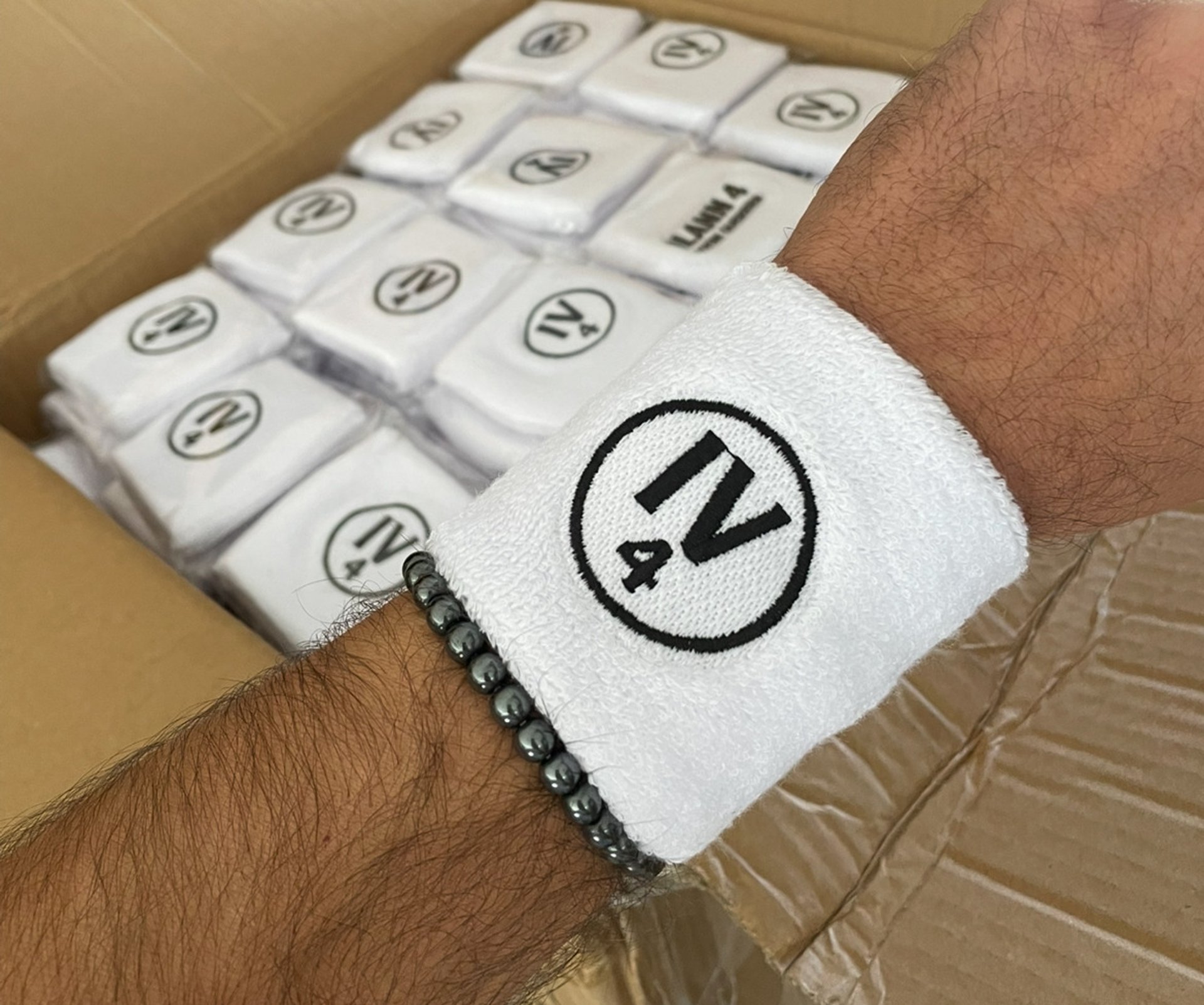 black and white bed linen