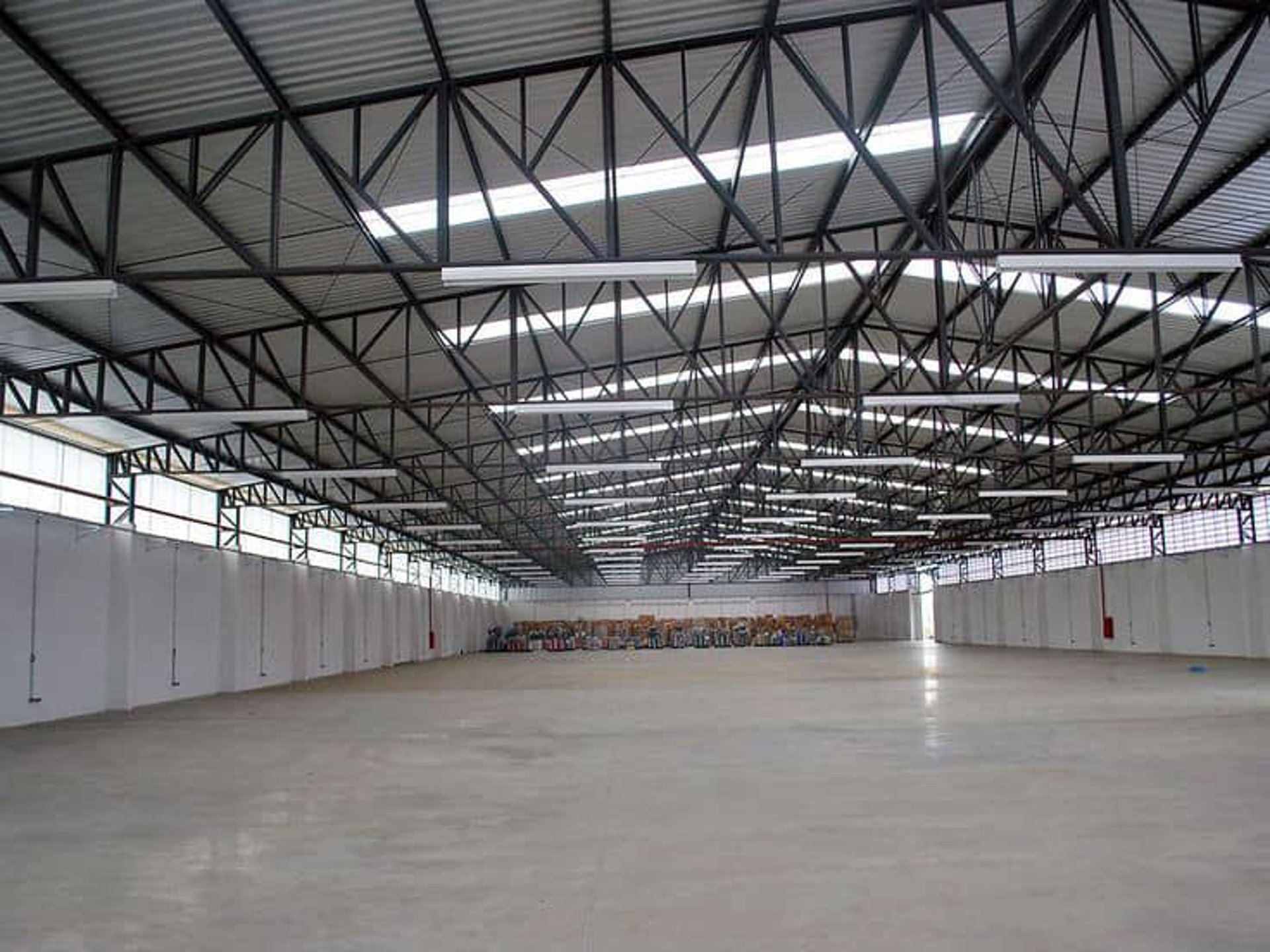 black and brown leather padded tub sofa