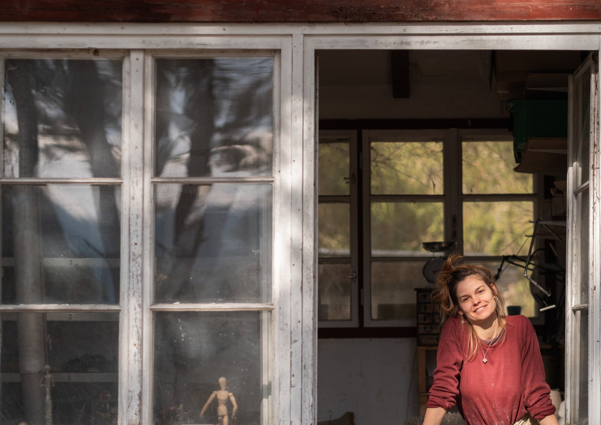 black and white bed linen