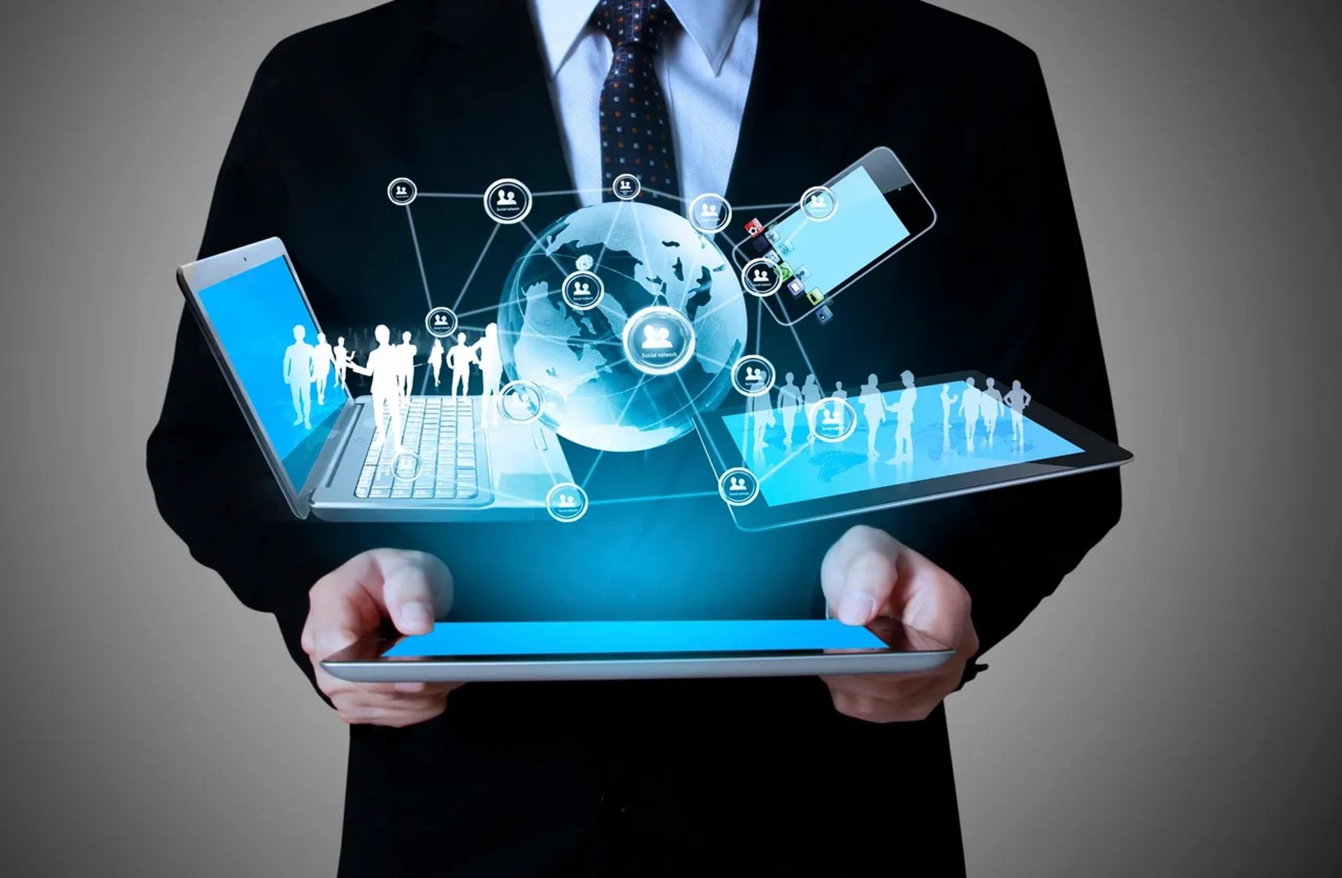 man in white dress shirt sitting beside woman in black long sleeve shirt