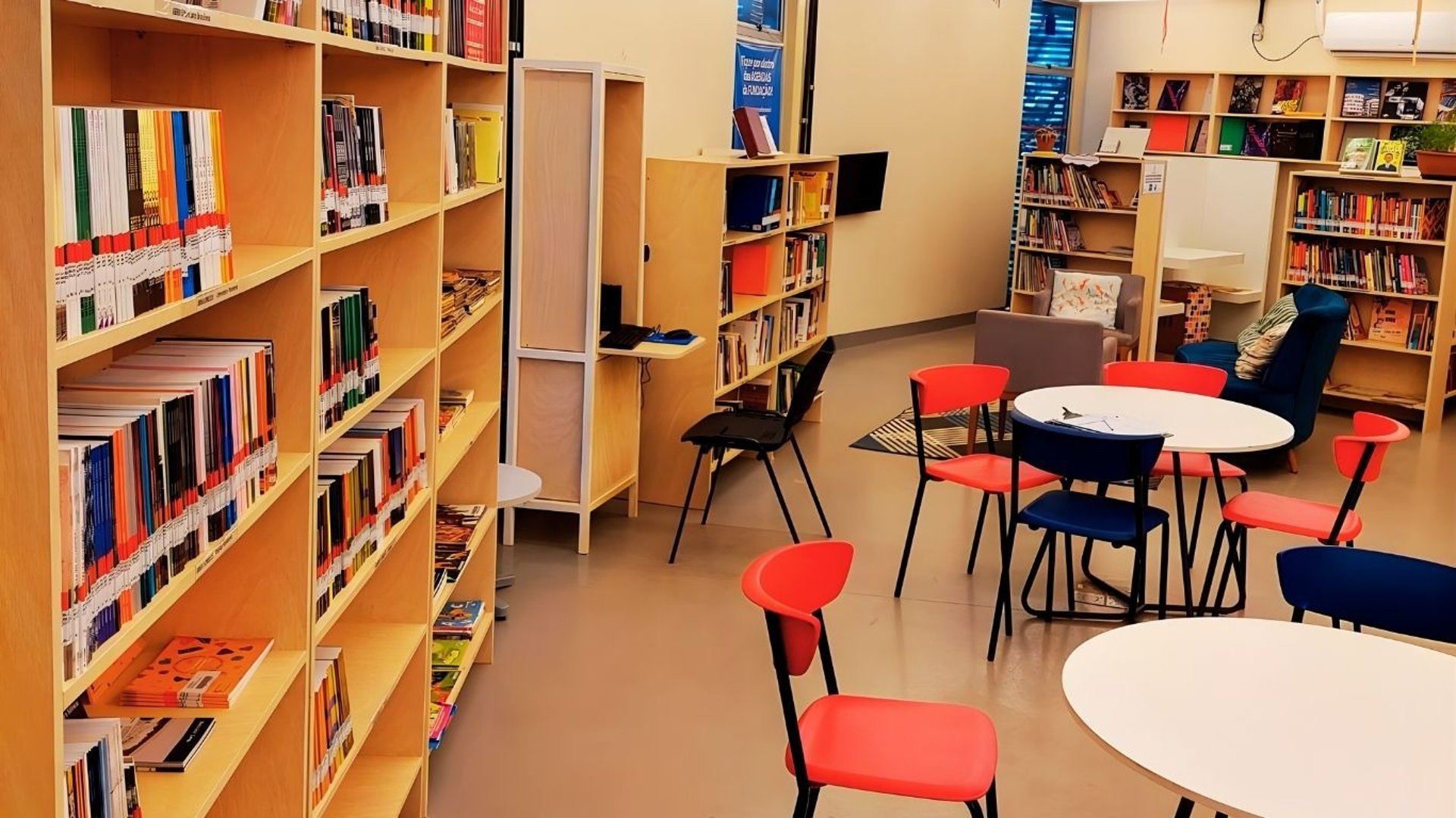 an abstract photo of a curved building with a blue sky in the background