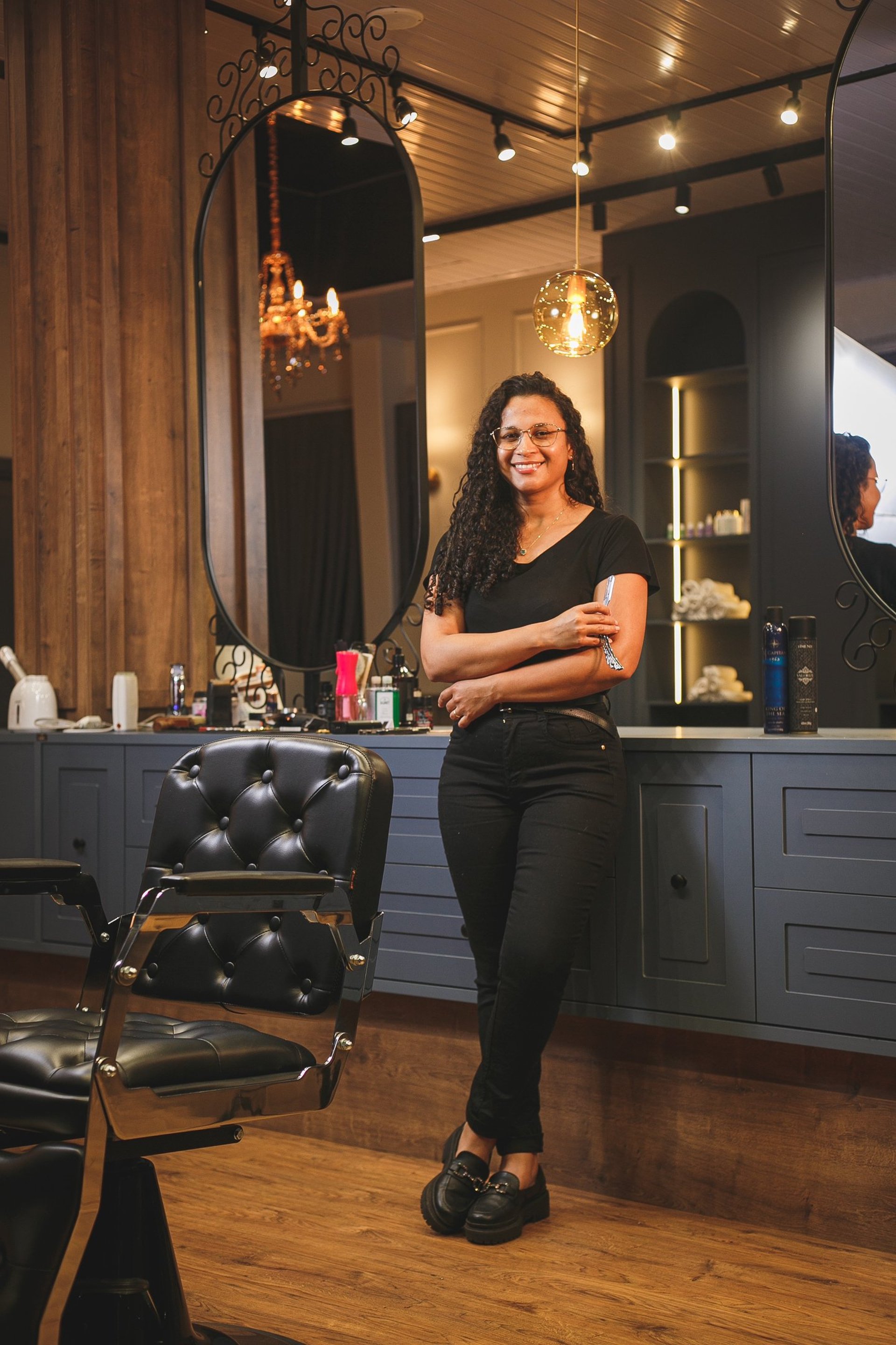 black and white bed linen