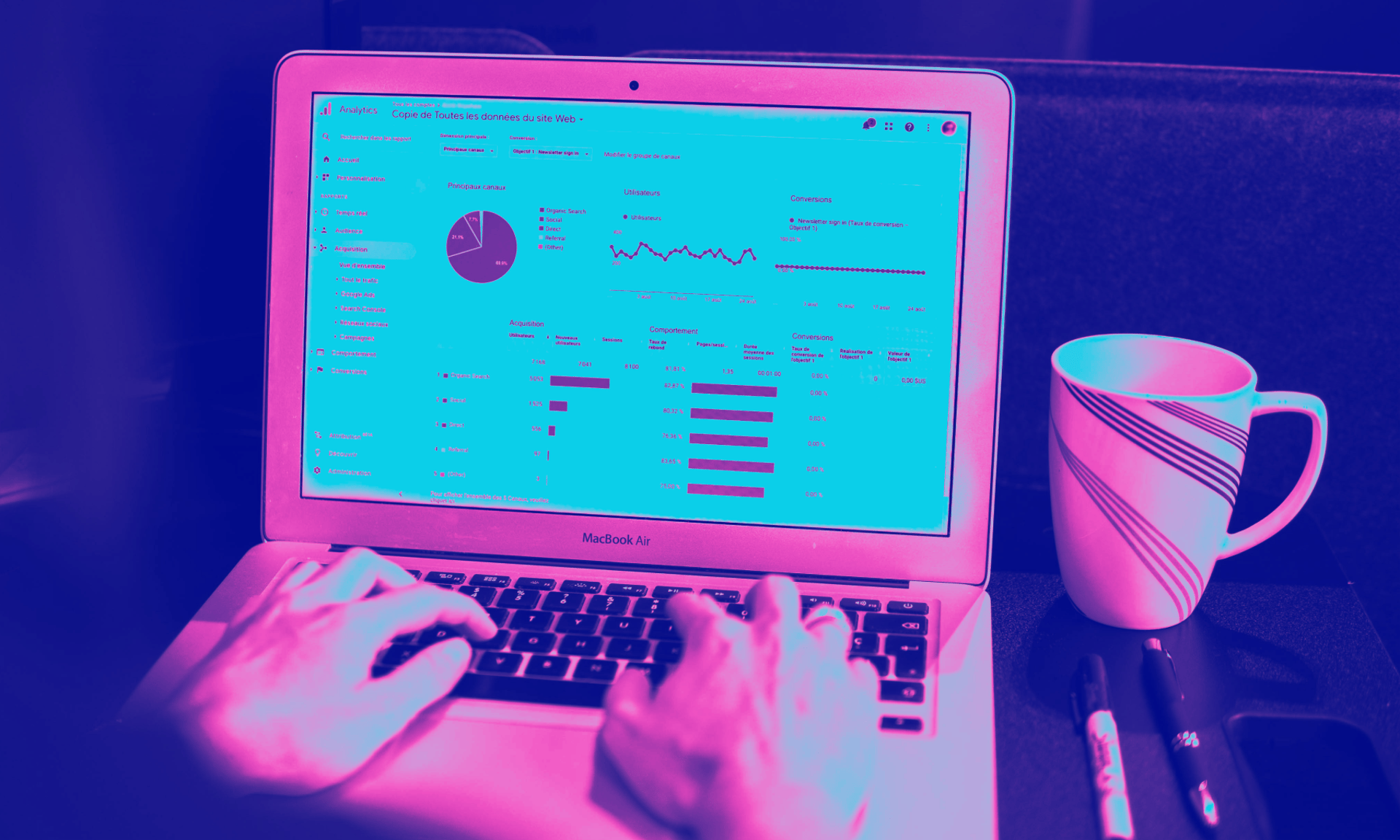 an abstract photo of a curved building with a blue sky in the background