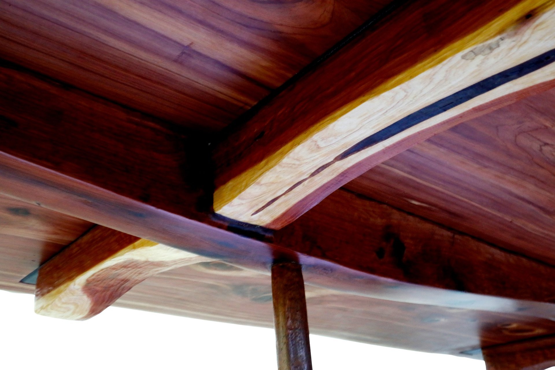 black and white bed linen