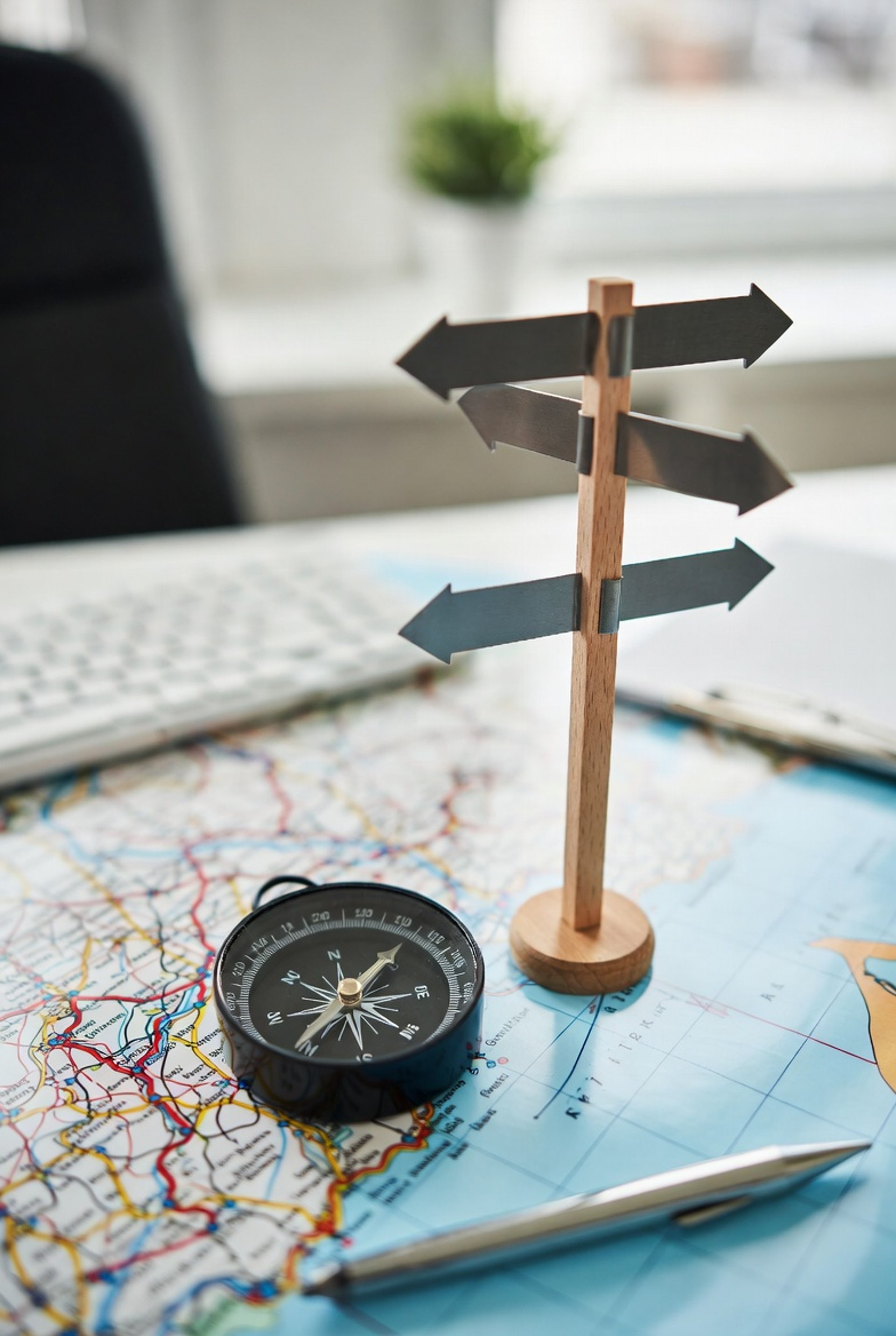black and brown leather padded tub sofa