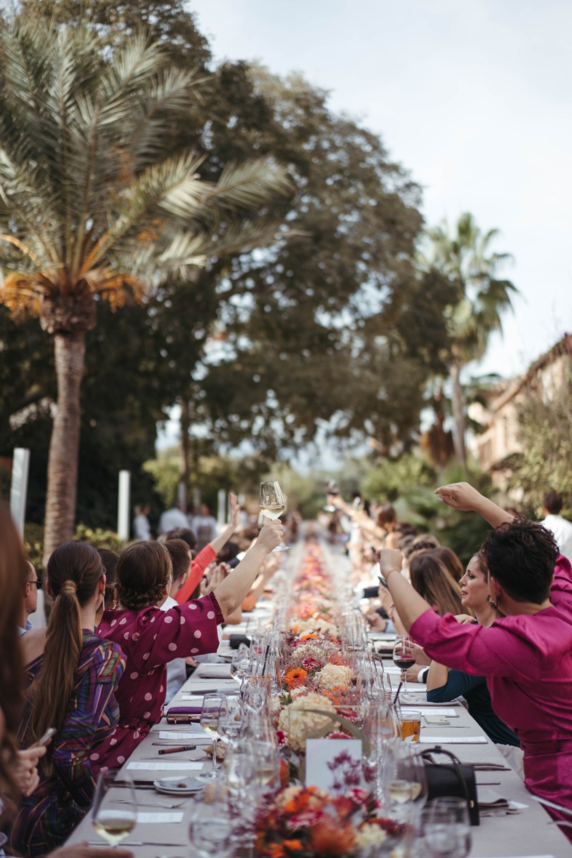 black and white bed linen