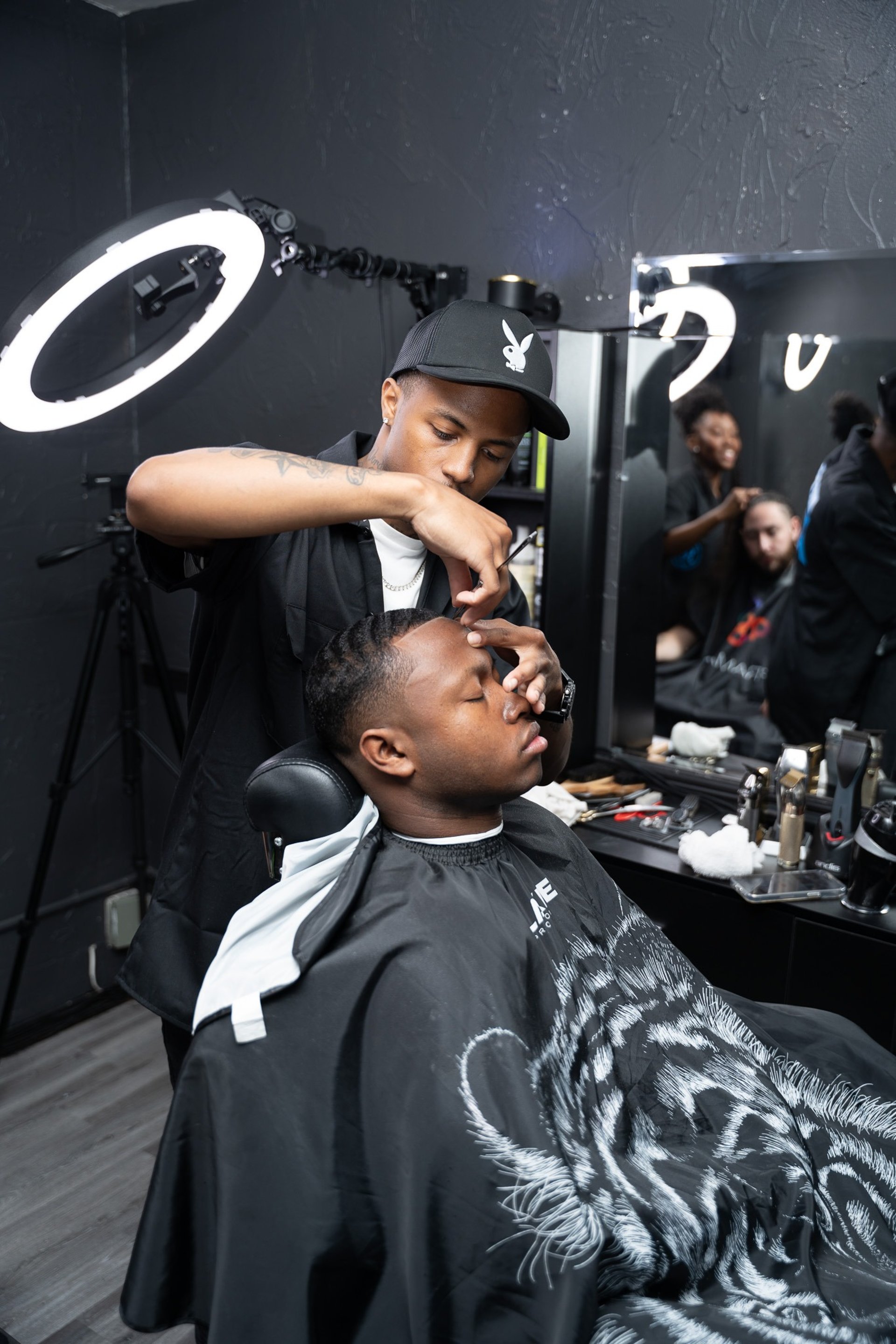 black and white bed linen