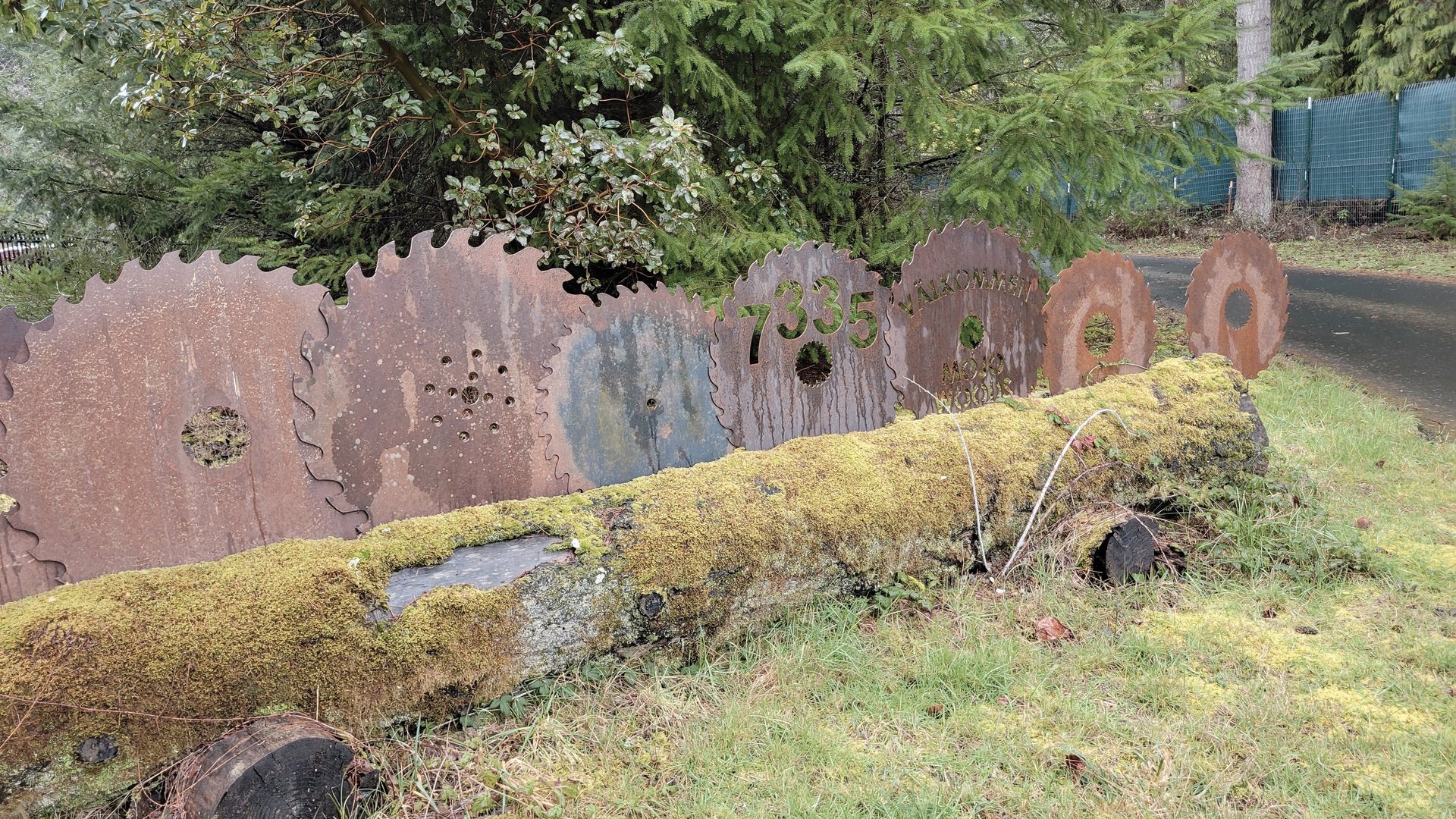 black and brown leather padded tub sofa