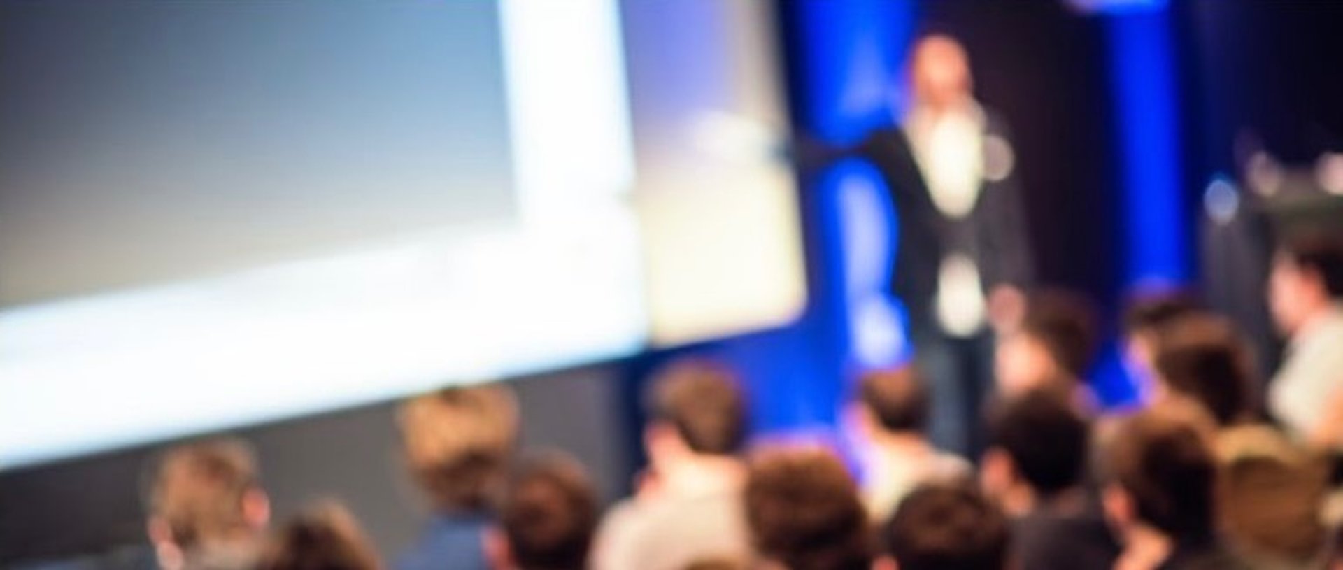 gray computer monitor