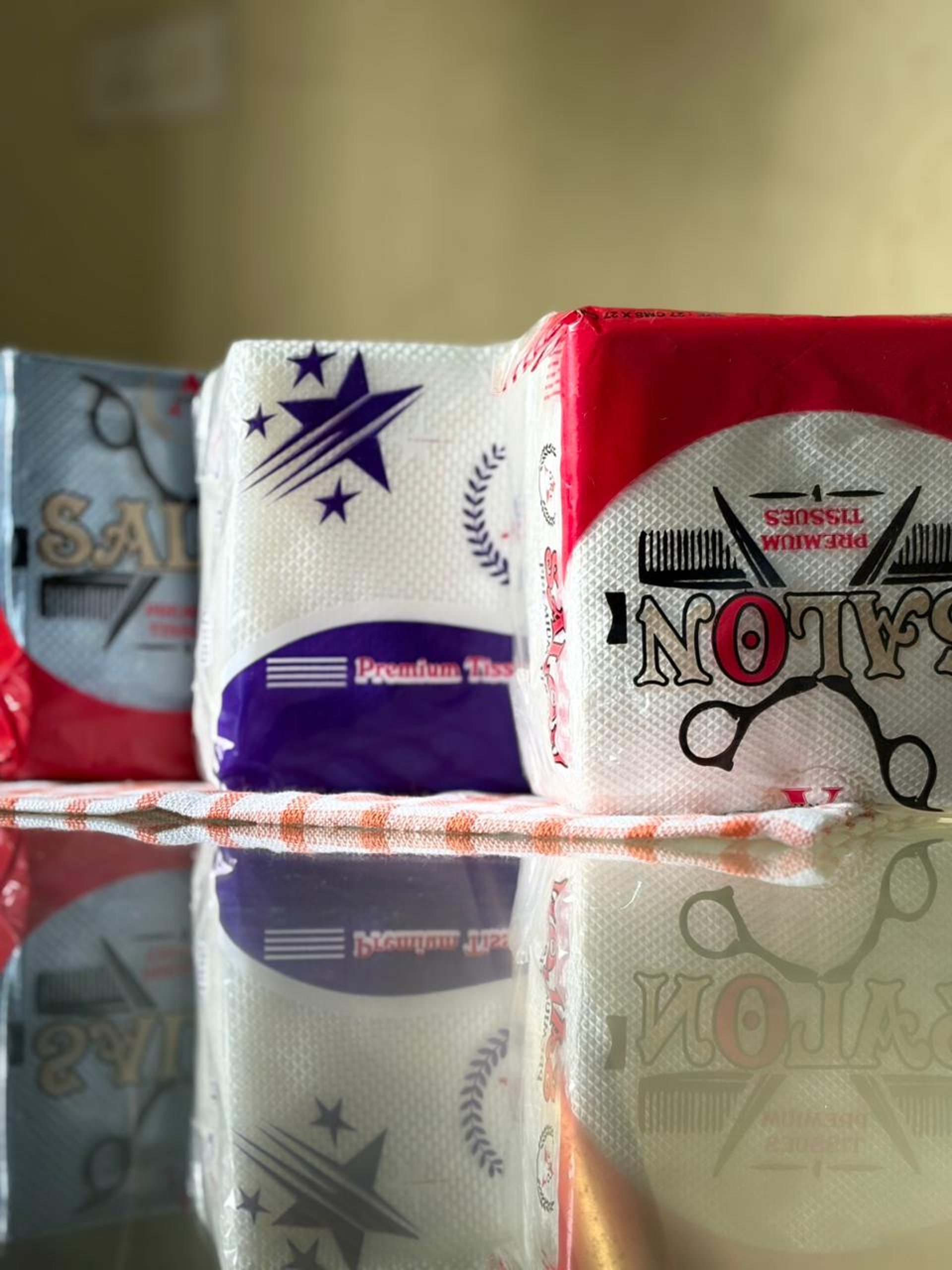 black and white bed linen