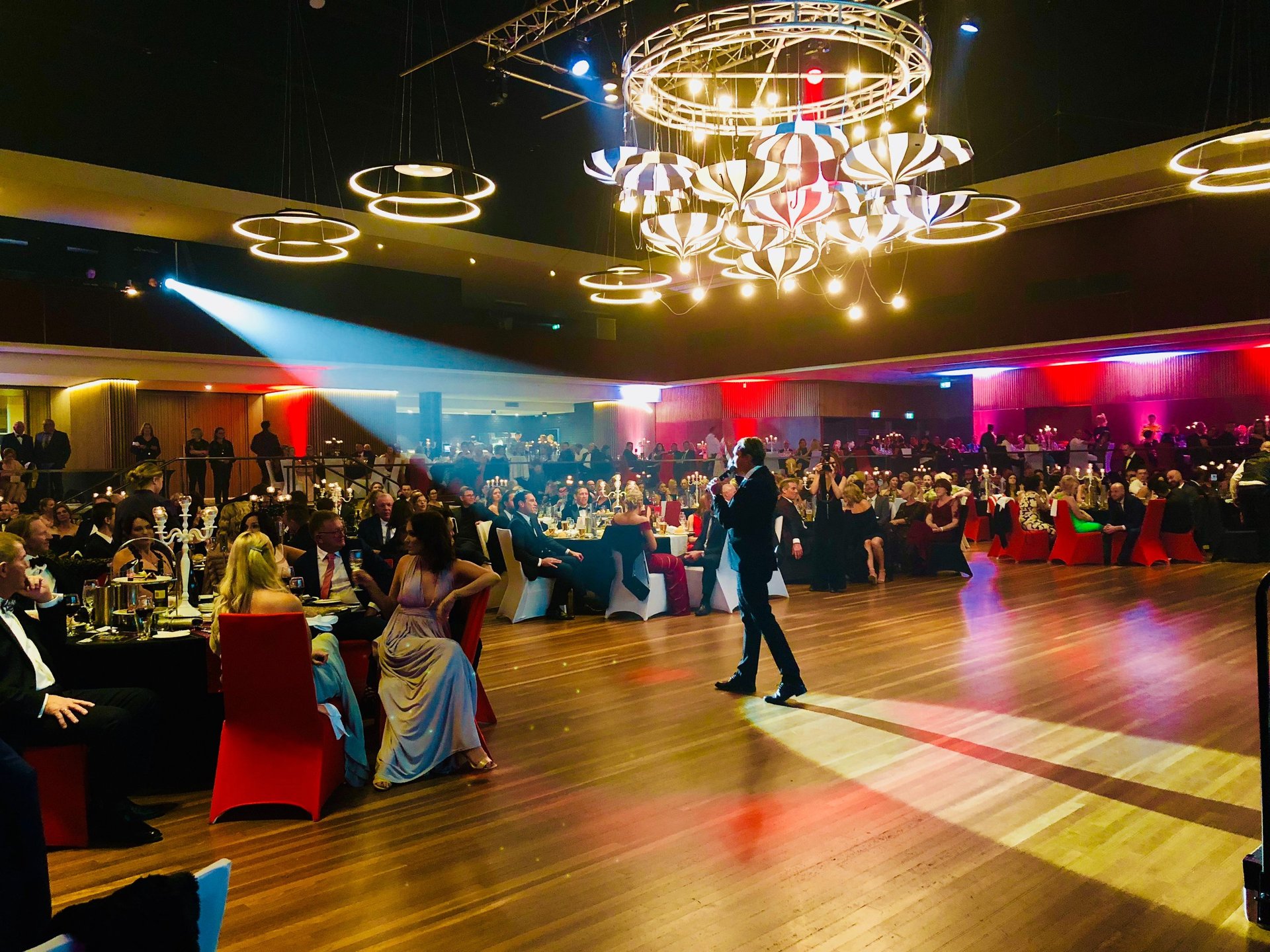 black and brown leather padded tub sofa