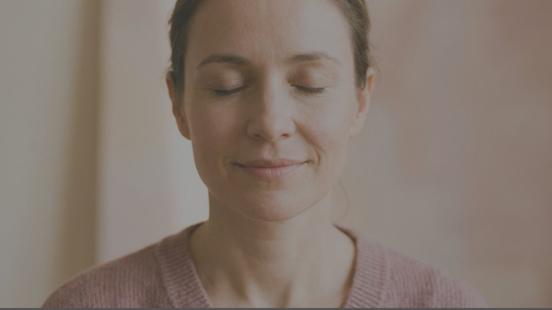 closeup photography of woman smiling
