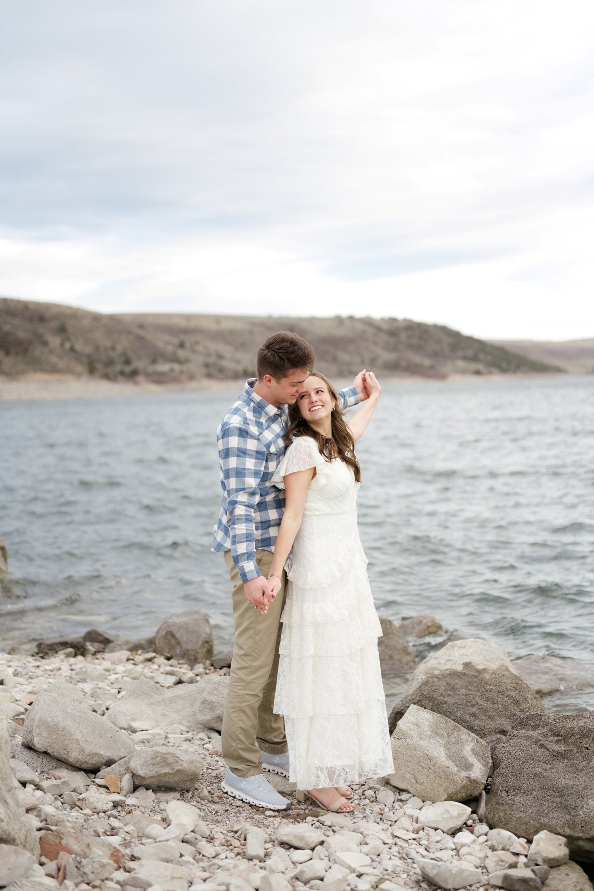black and white bed linen