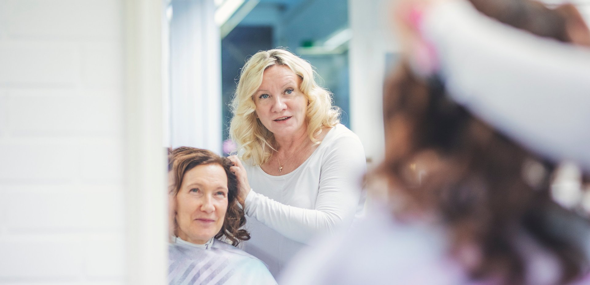 photo of saloon interior view