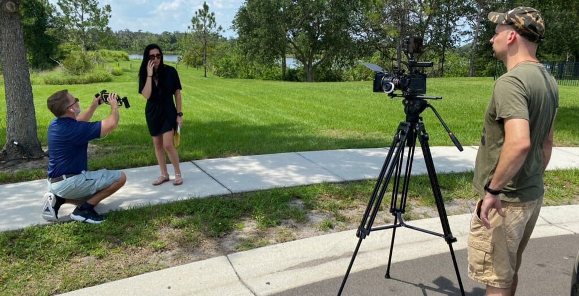 black and white bed linen