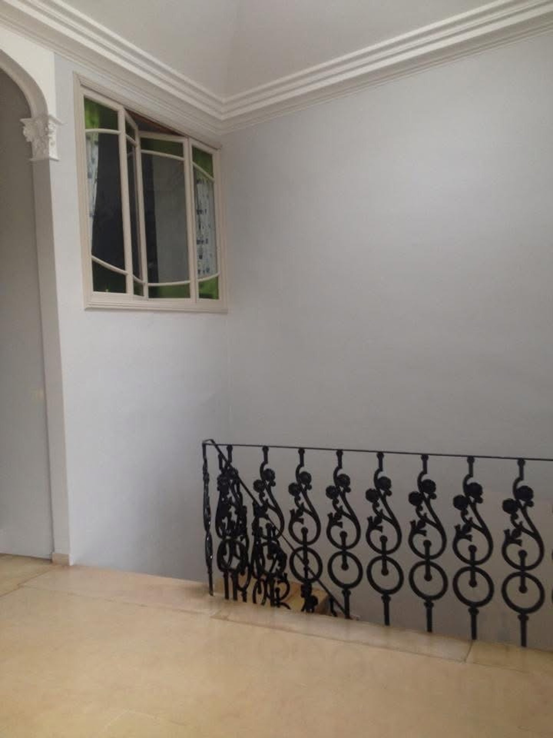 black and brown leather padded tub sofa