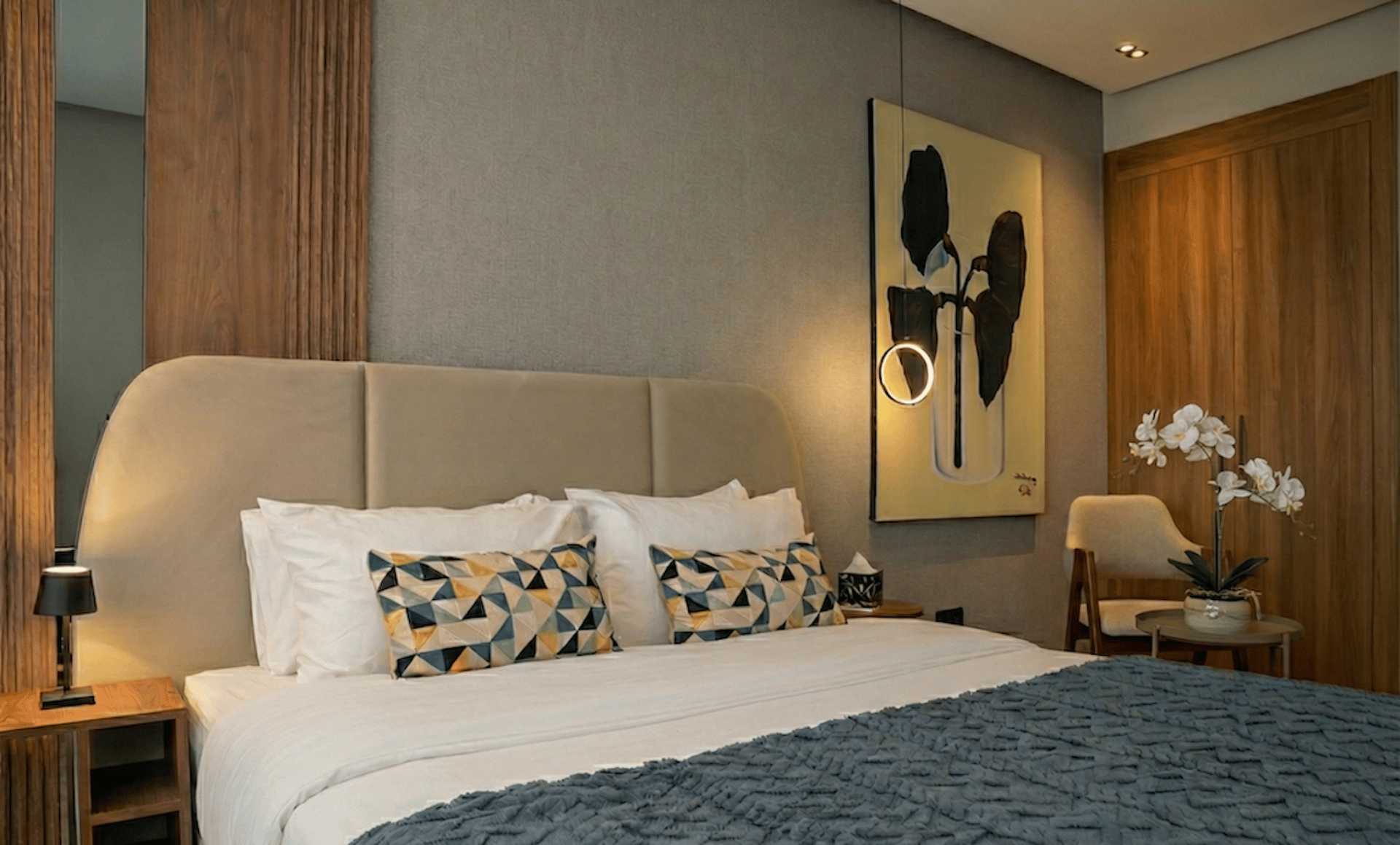 black and white bed linen