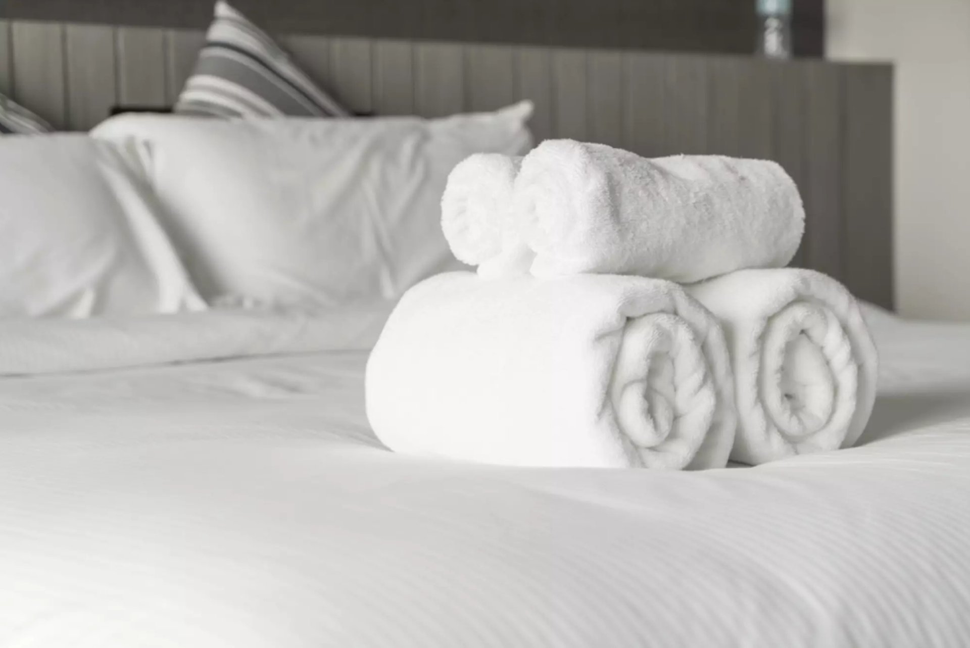 black and brown leather padded tub sofa