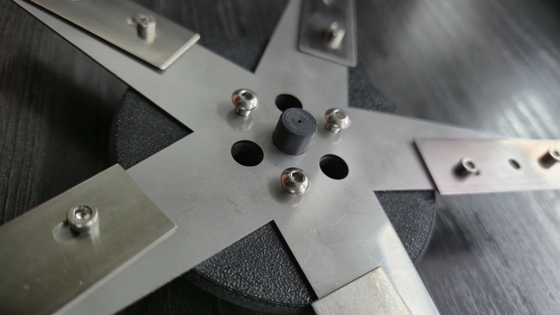 Mammotion LUBA Mini AWD Lidar Drehteller-Umrüstsatz