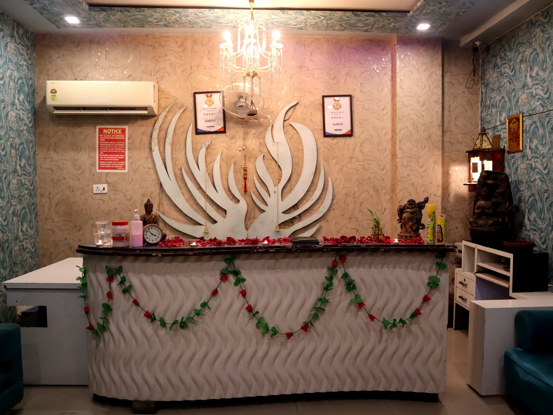 black and brown leather padded tub sofa