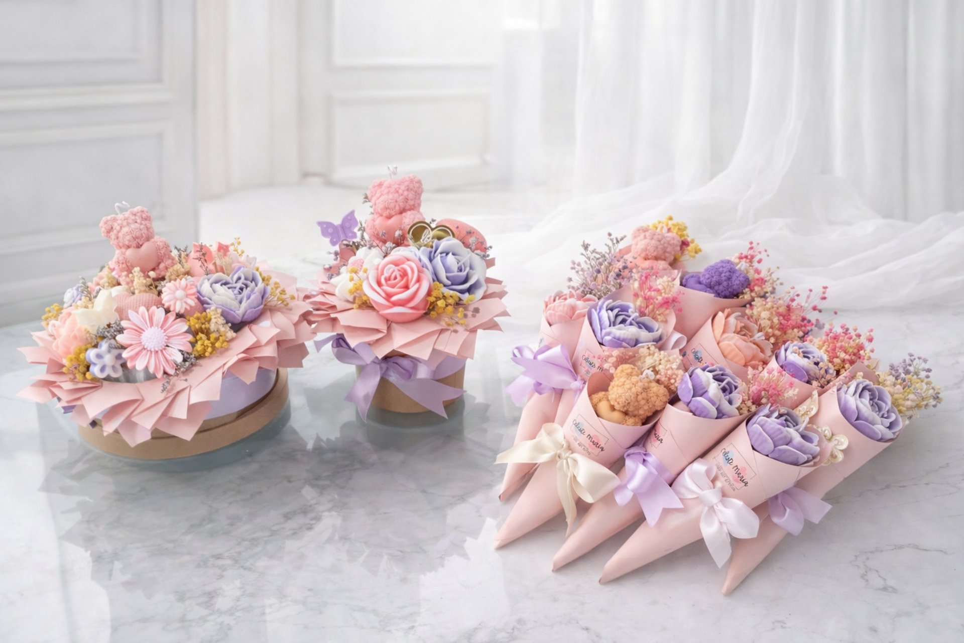 black and white bed linen