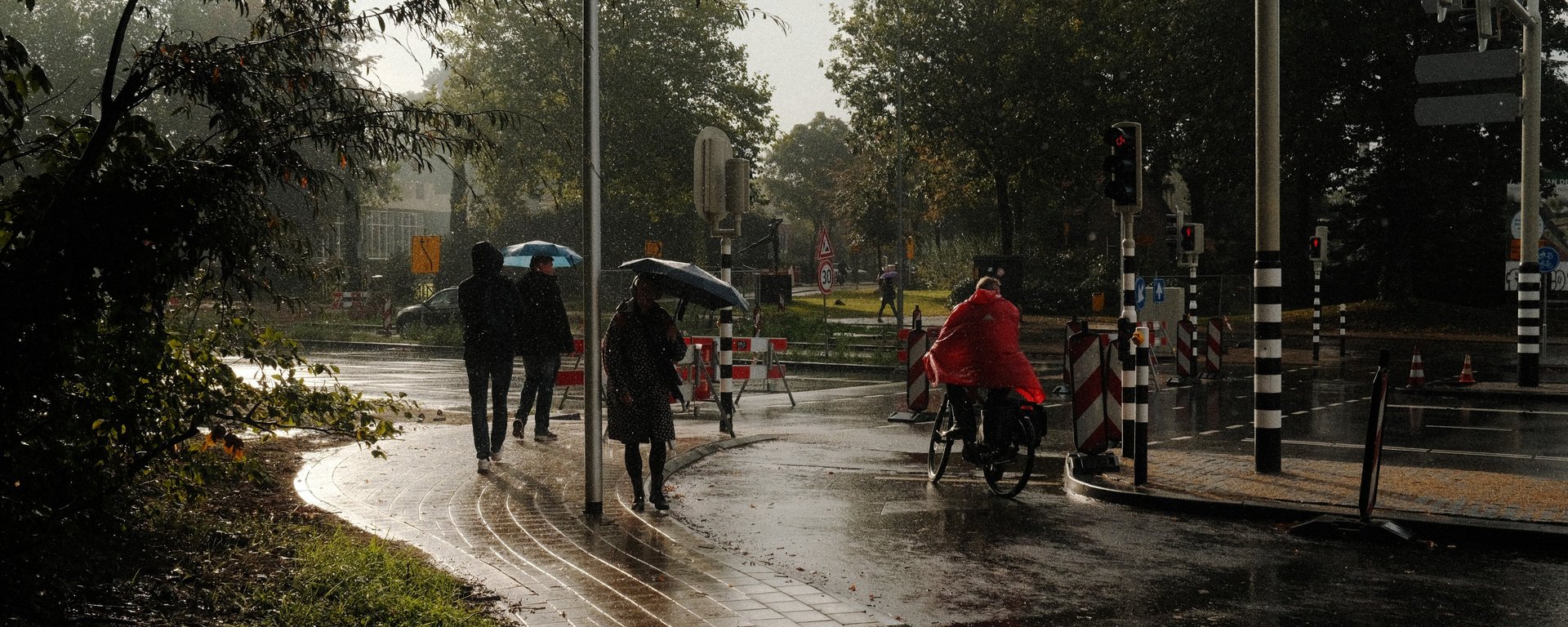 an abstract photo of a curved building with a blue sky in the background