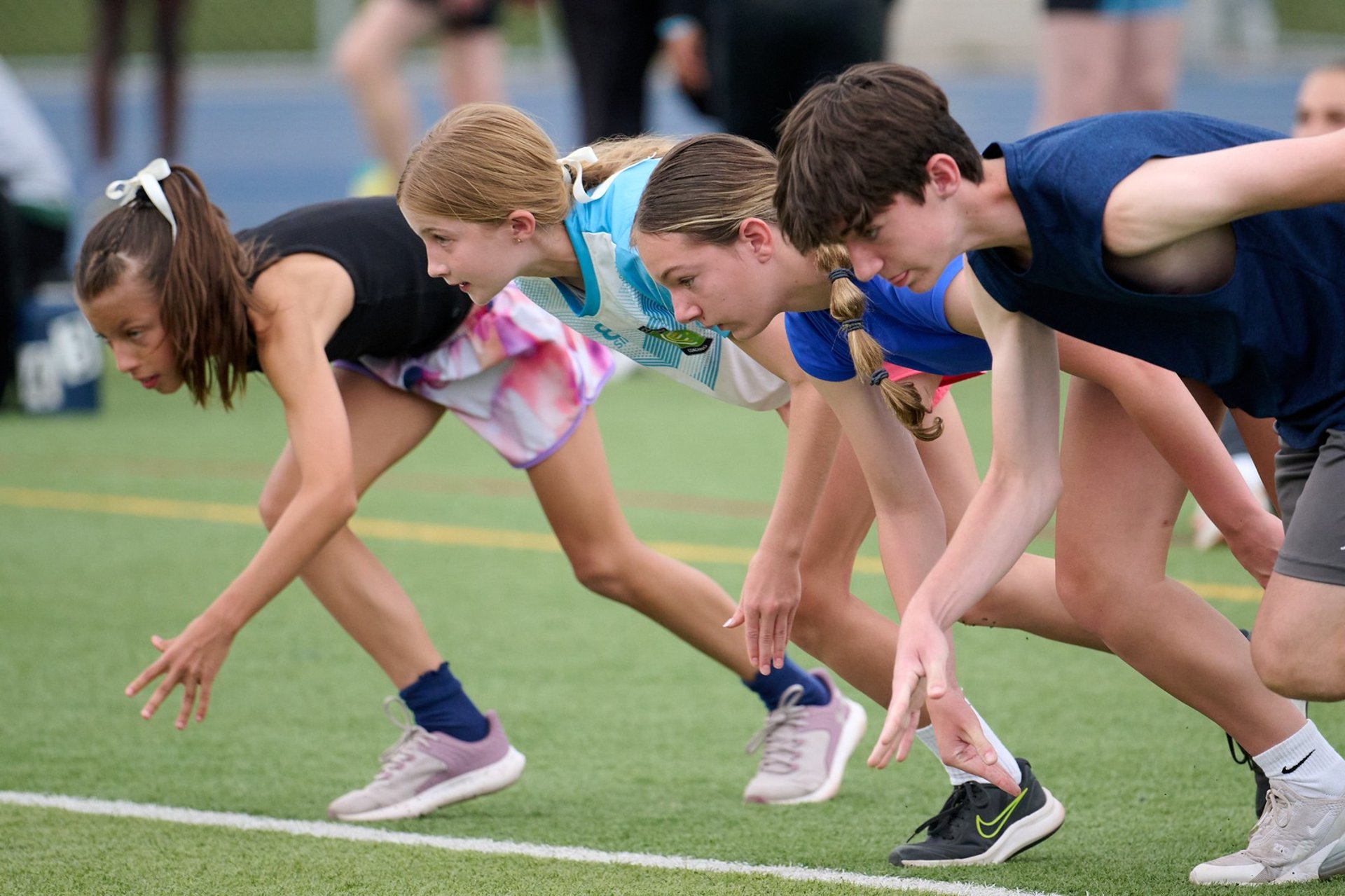 black and white bed linen