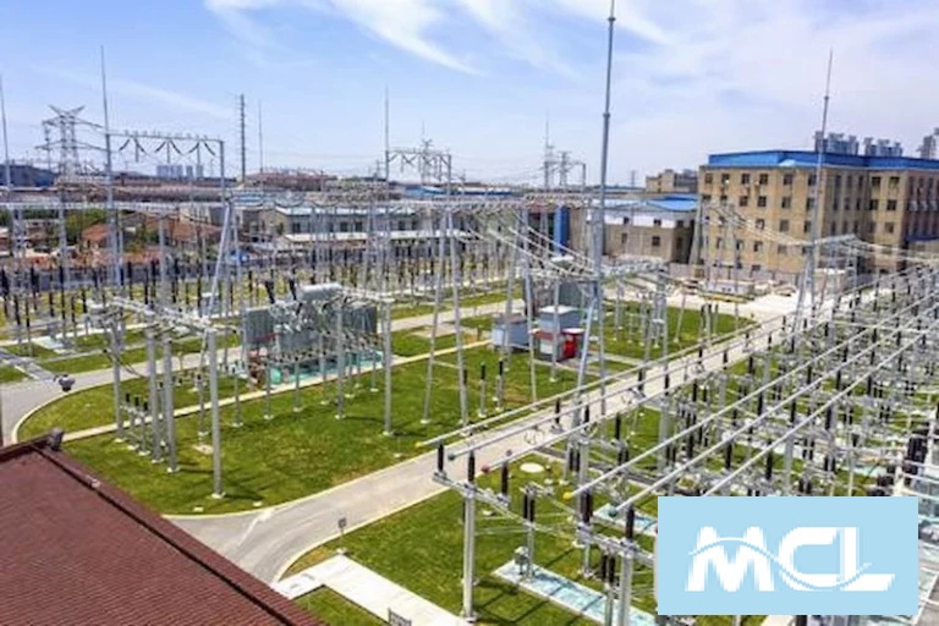 black and brown leather padded tub sofa