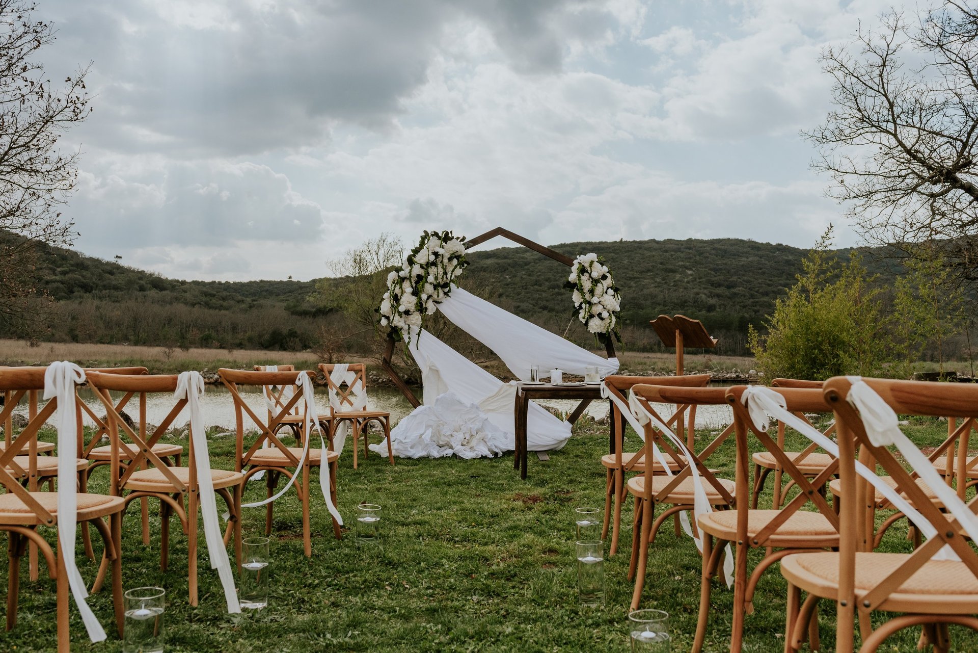white and brown wooden tables and chairs