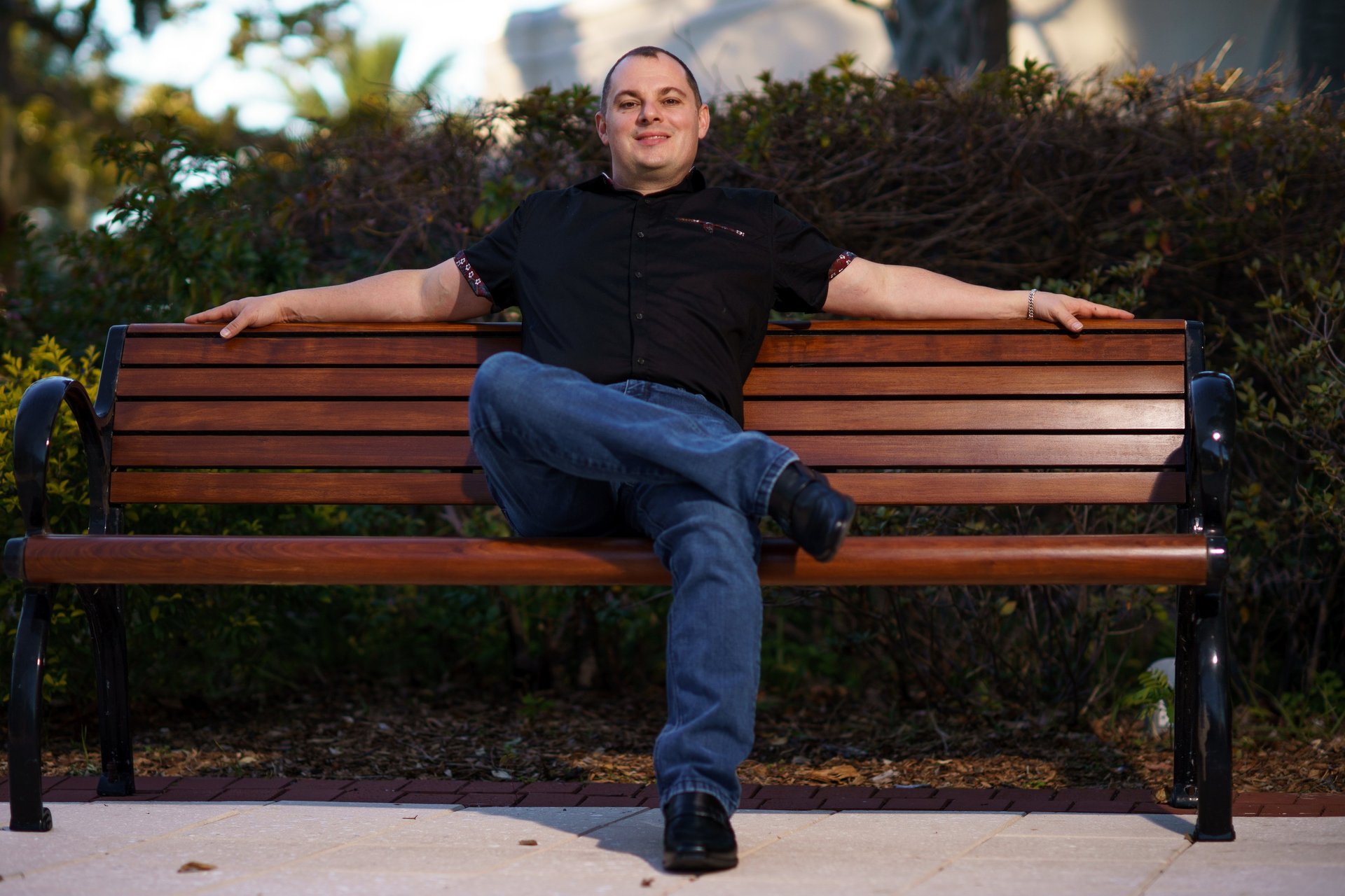 black and white bed linen