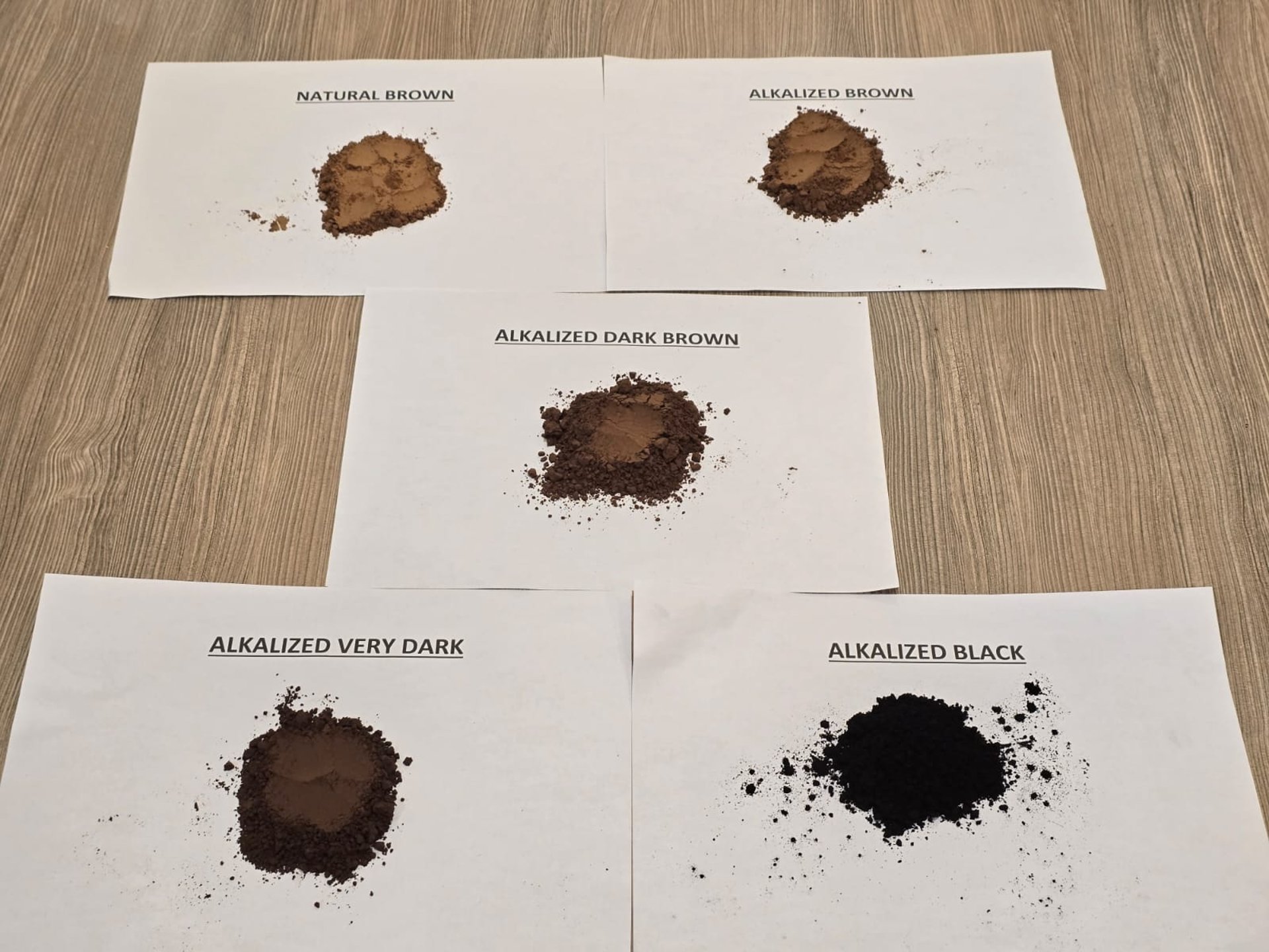 gray computer monitor