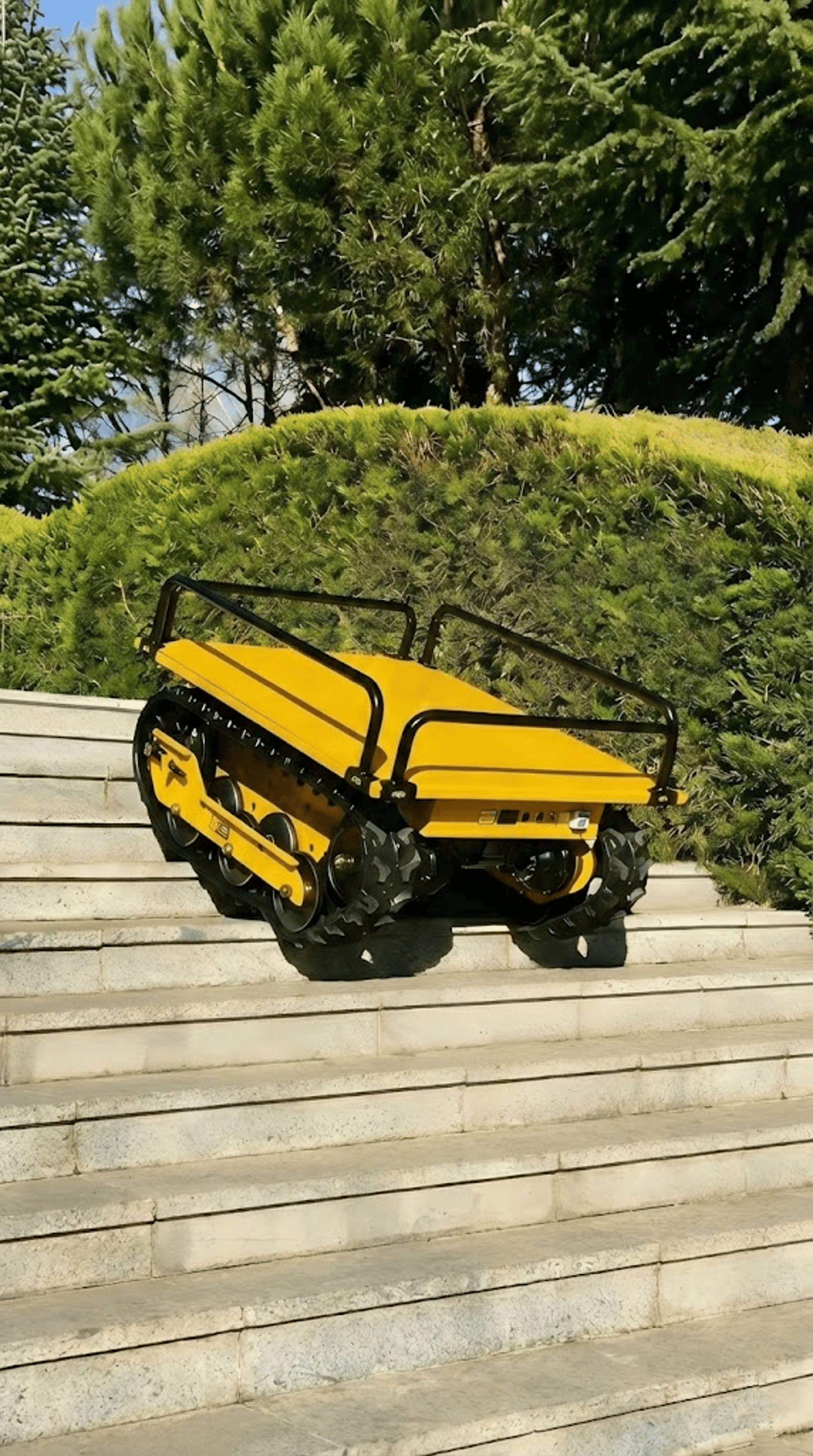 black and brown leather padded tub sofa
