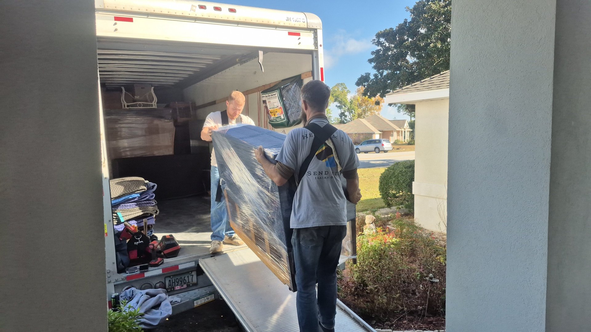 black and white bed linen
