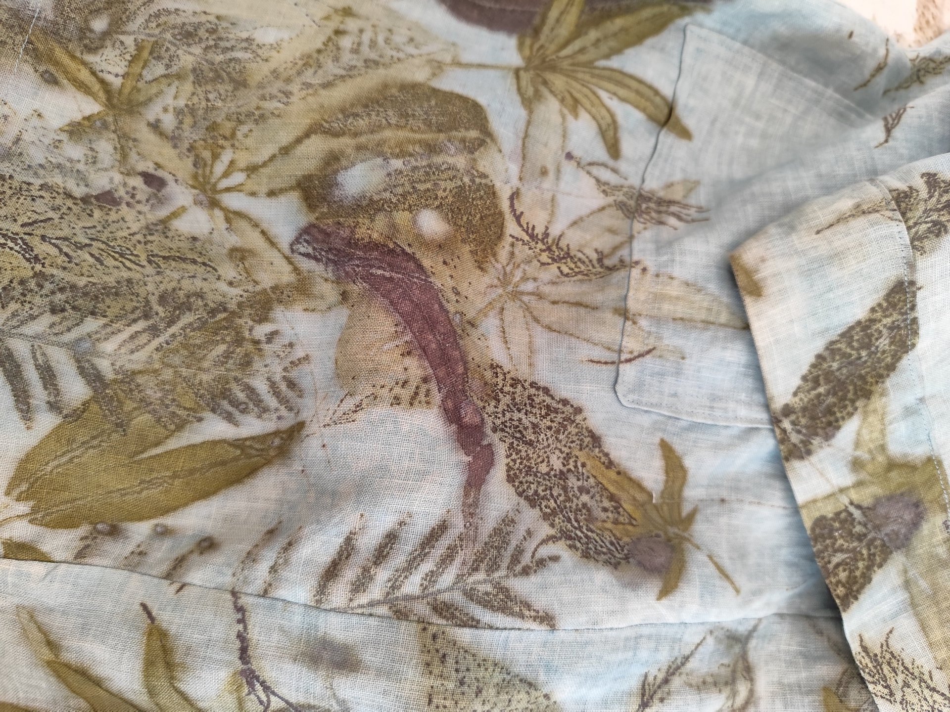 black and white bed linen