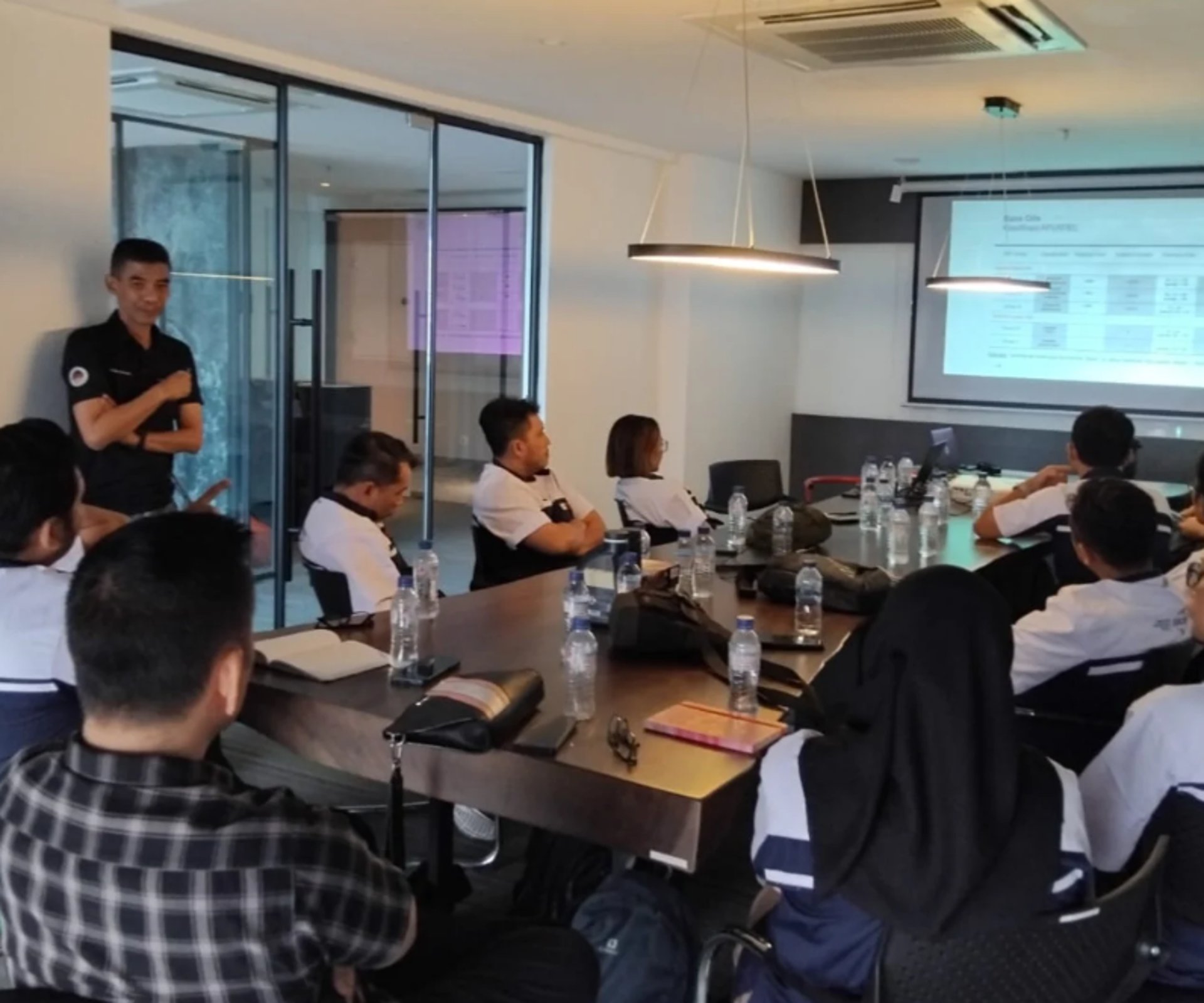 black and brown leather padded tub sofa