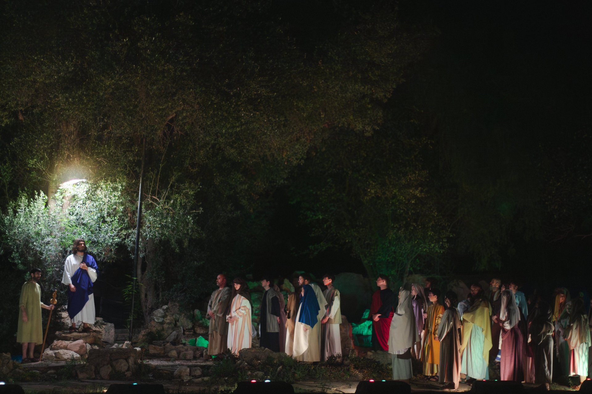 an abstract photo of a curved building with a blue sky in the background