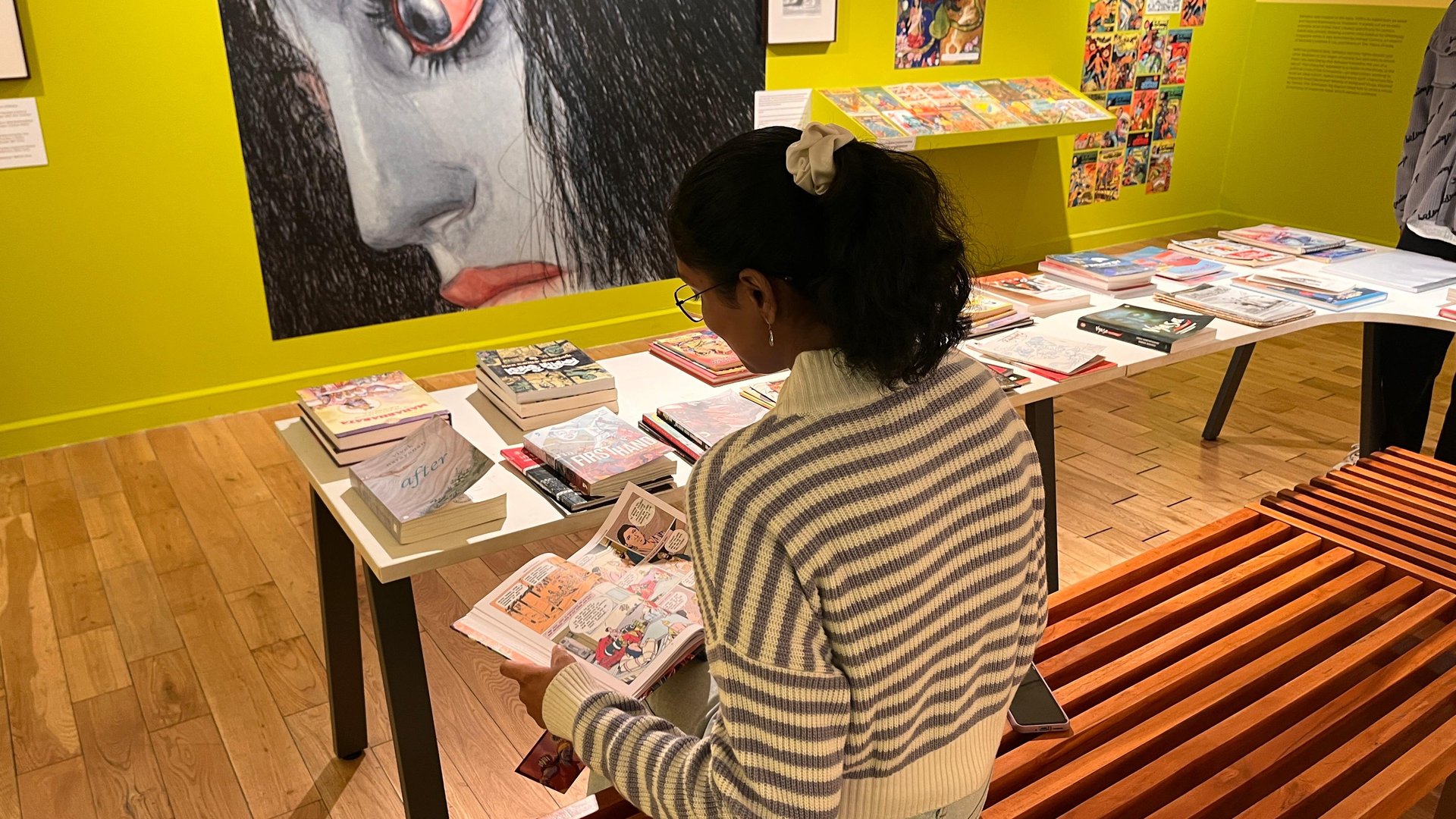 black and white bed linen