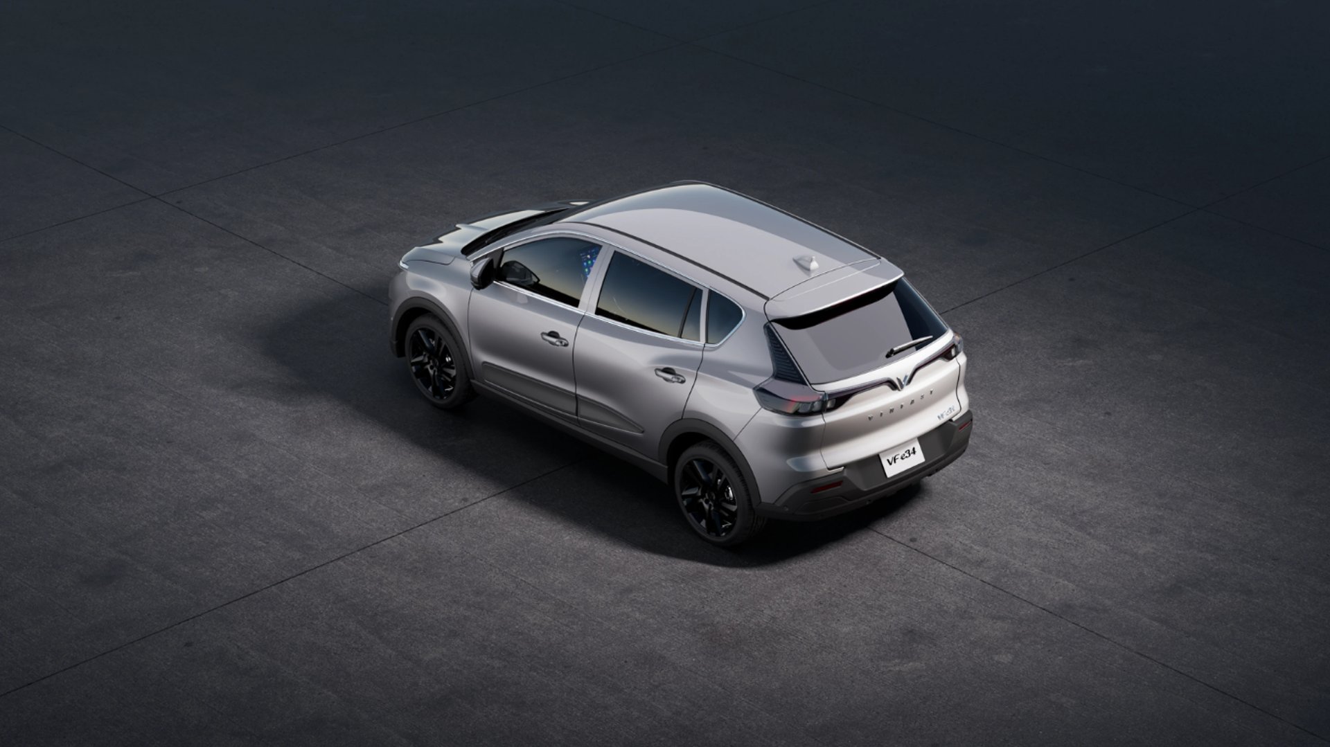 gray computer monitor