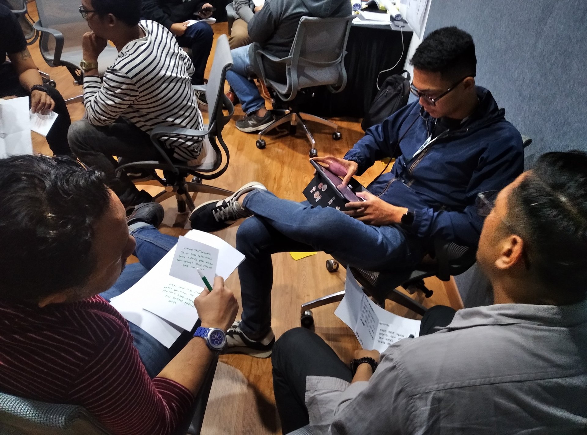 an abstract photo of a curved building with a blue sky in the background