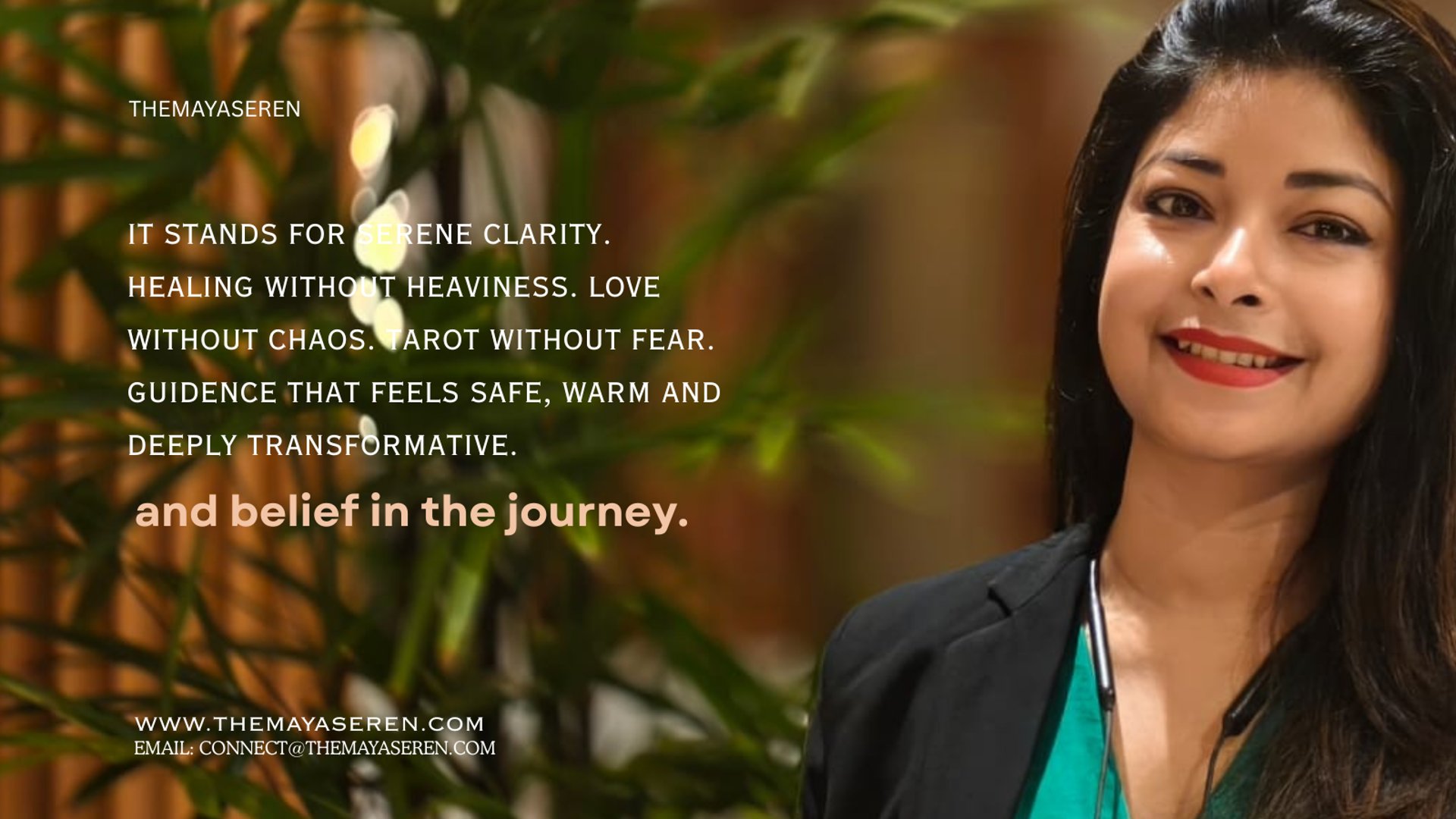 gray computer monitor