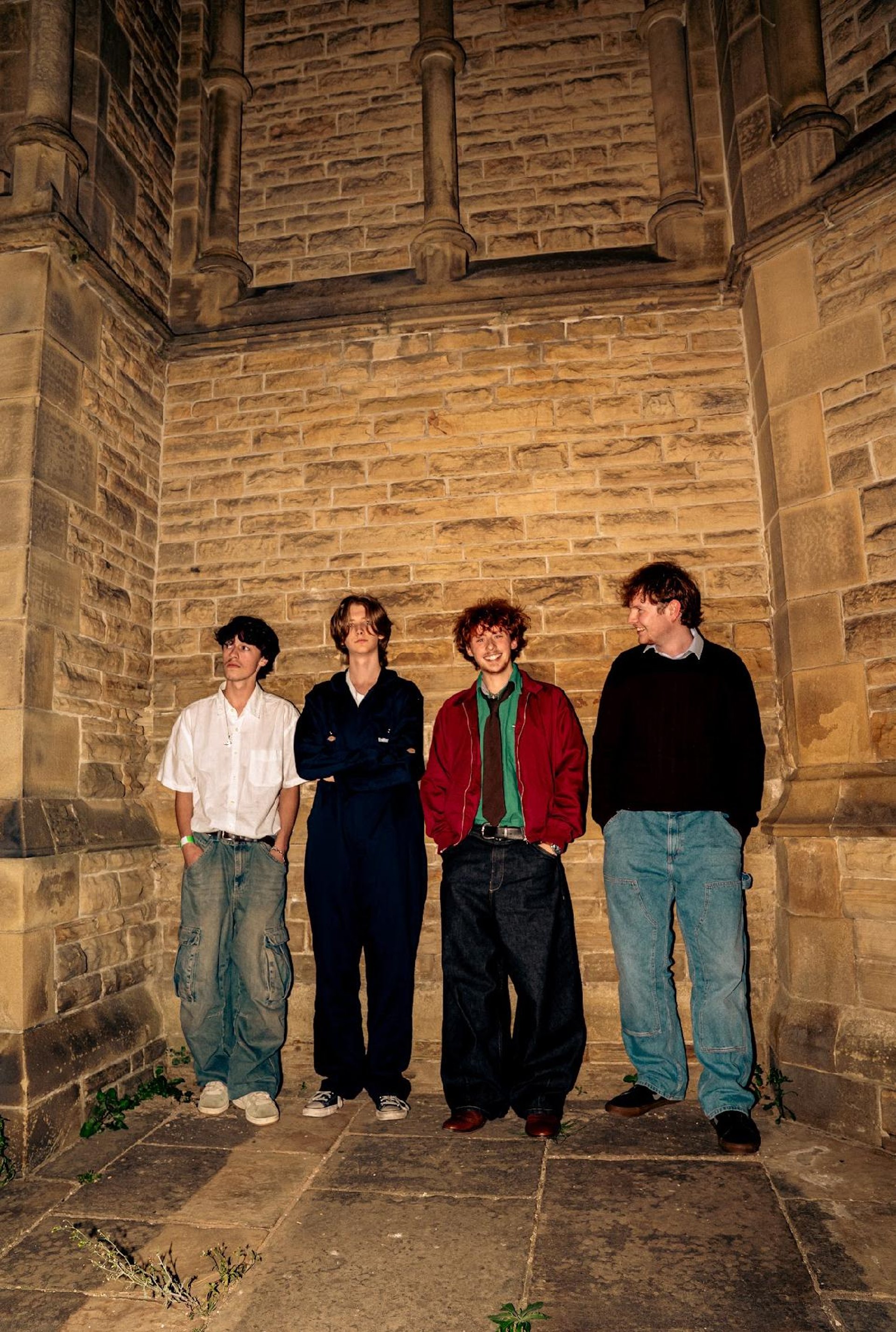 black and white bed linen