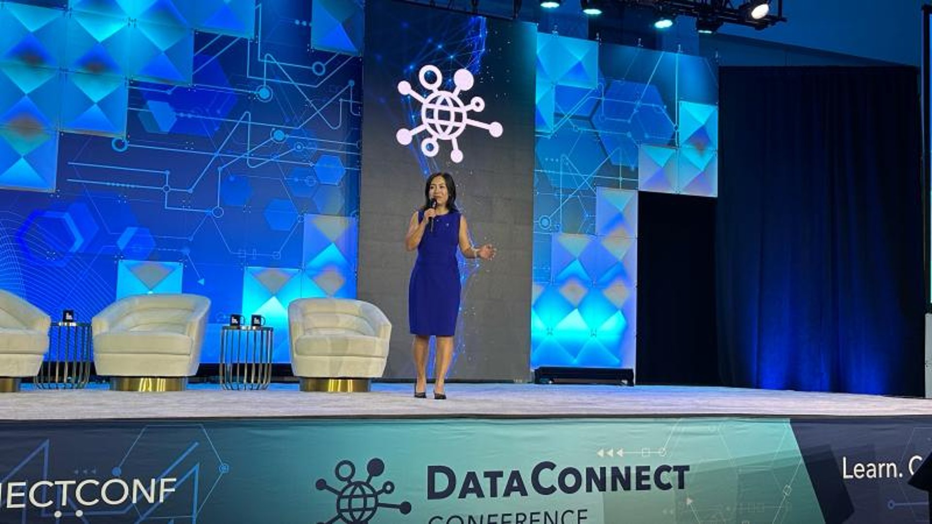 black and brown leather padded tub sofa