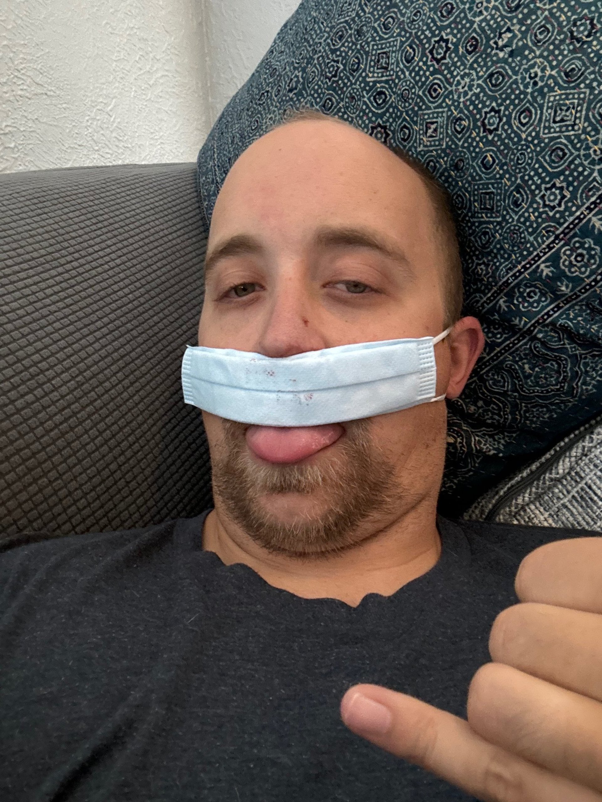 black and white bed linen