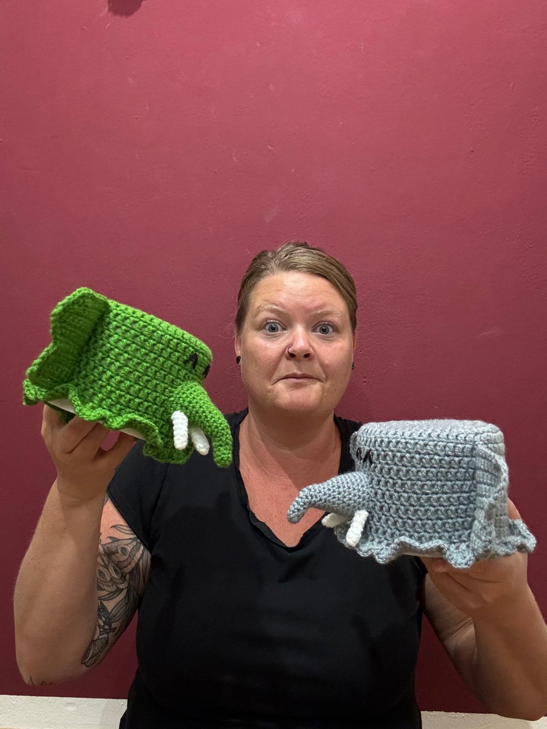 black and white bed linen