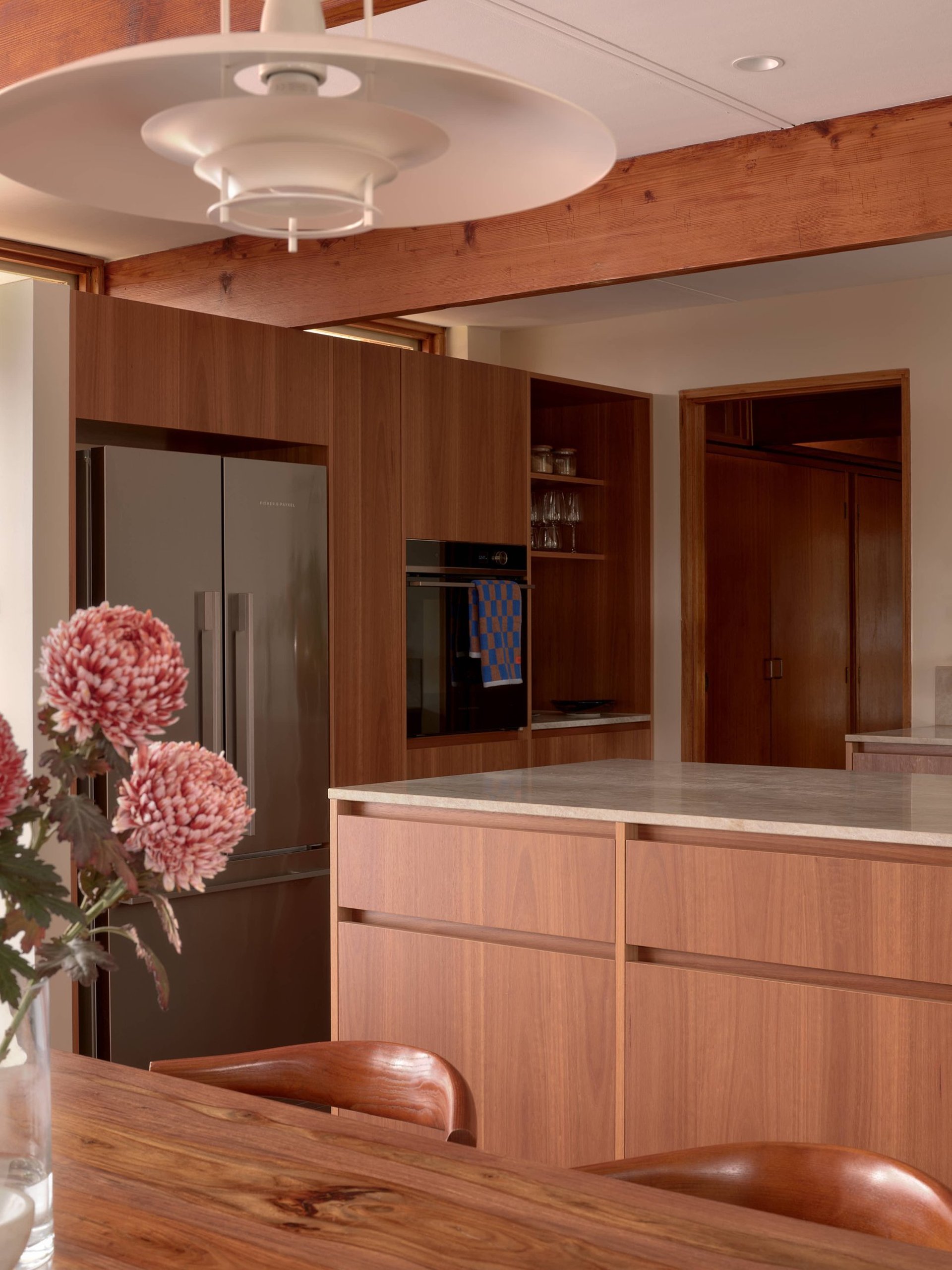 black and brown leather padded tub sofa