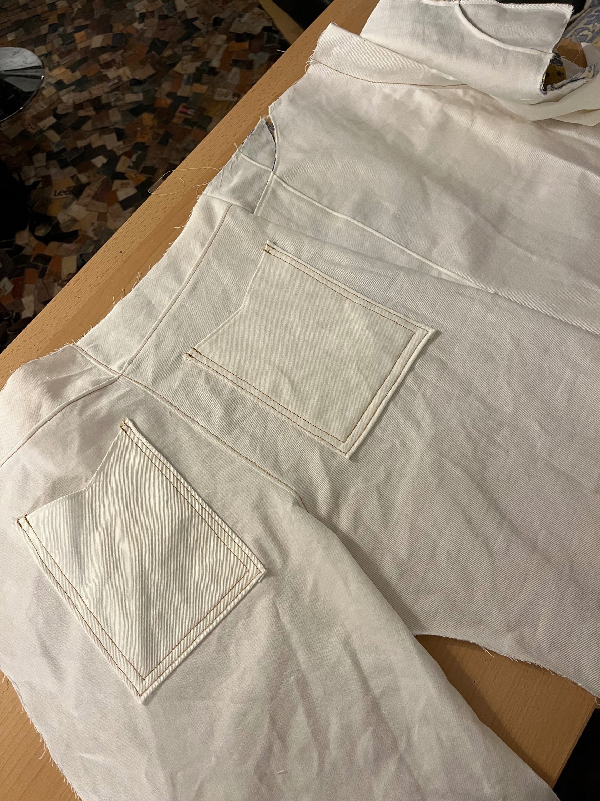 black and white bed linen