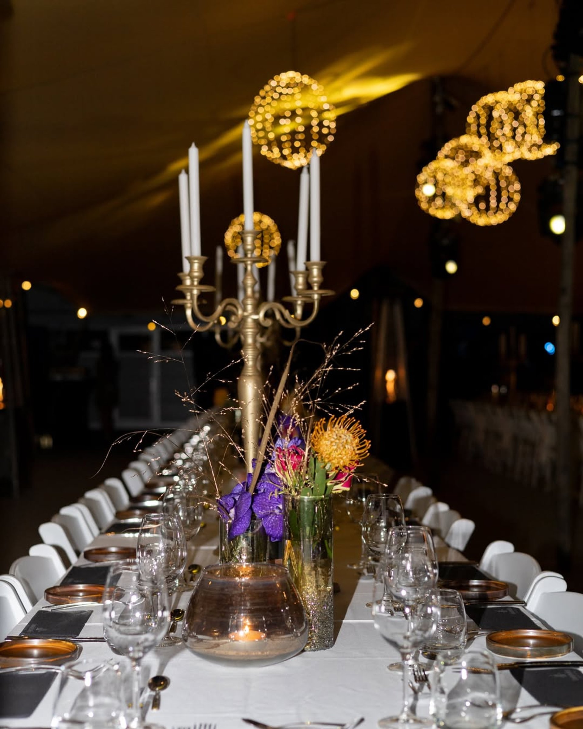black and brown leather padded tub sofa