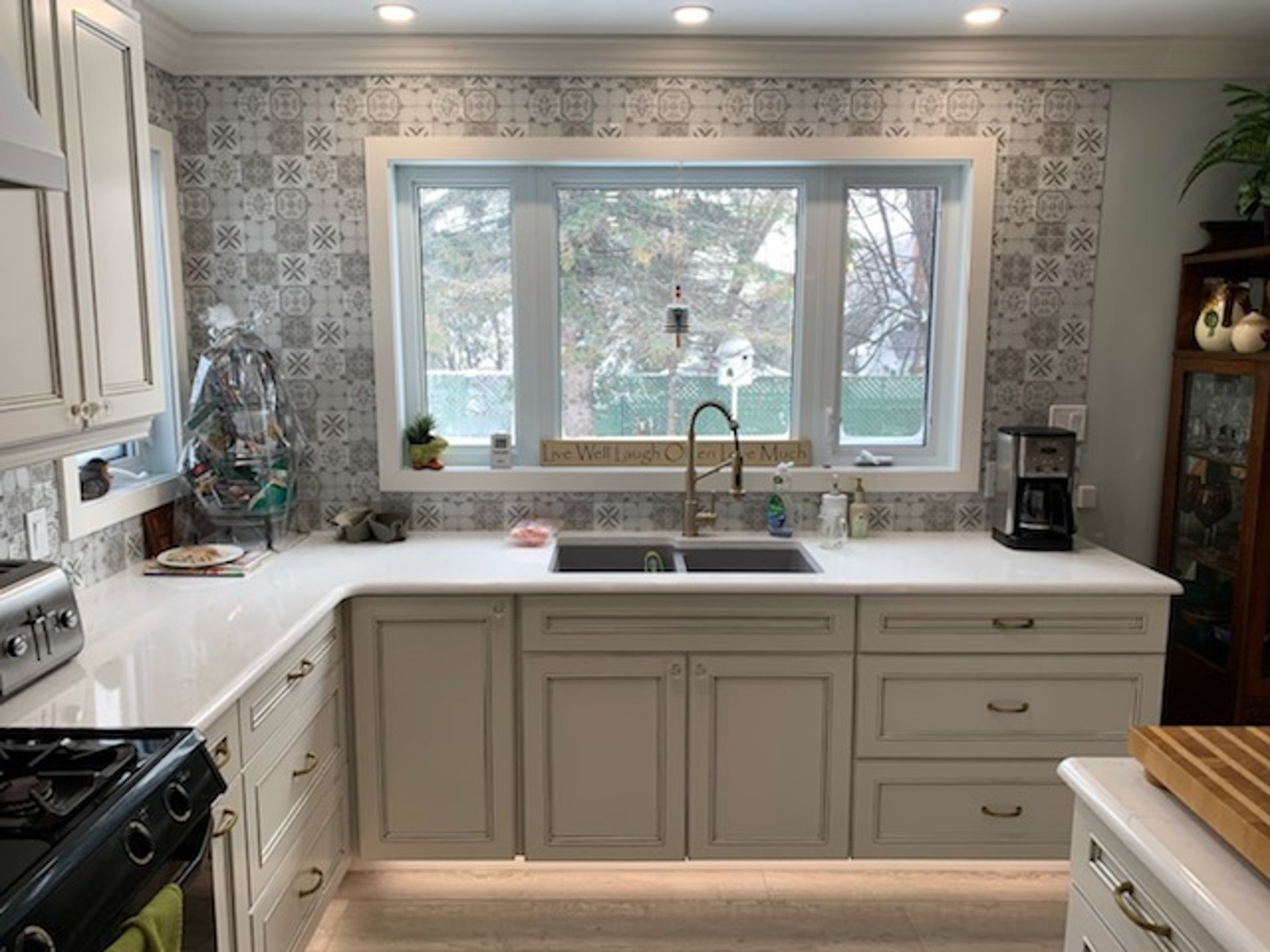 black and brown leather padded tub sofa